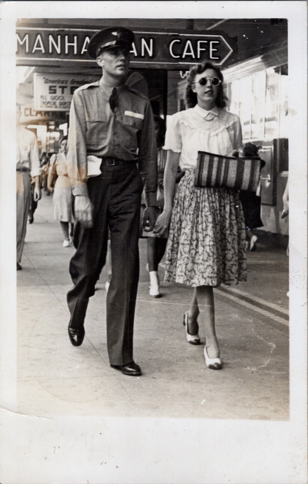 1941 RPPC New York Manhattan Cafe Street Scene Military Couple Sweet Hearts 1941 RPPC New York Manhattan Cafe Street Scene Military Couple Sweet Hearts