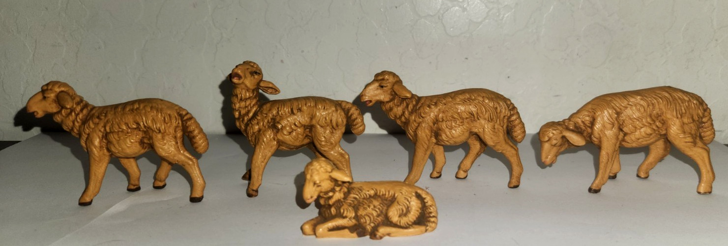 Set of 5 Fontanini Depose Italy Nativity Sheep  Italy spider Emblem