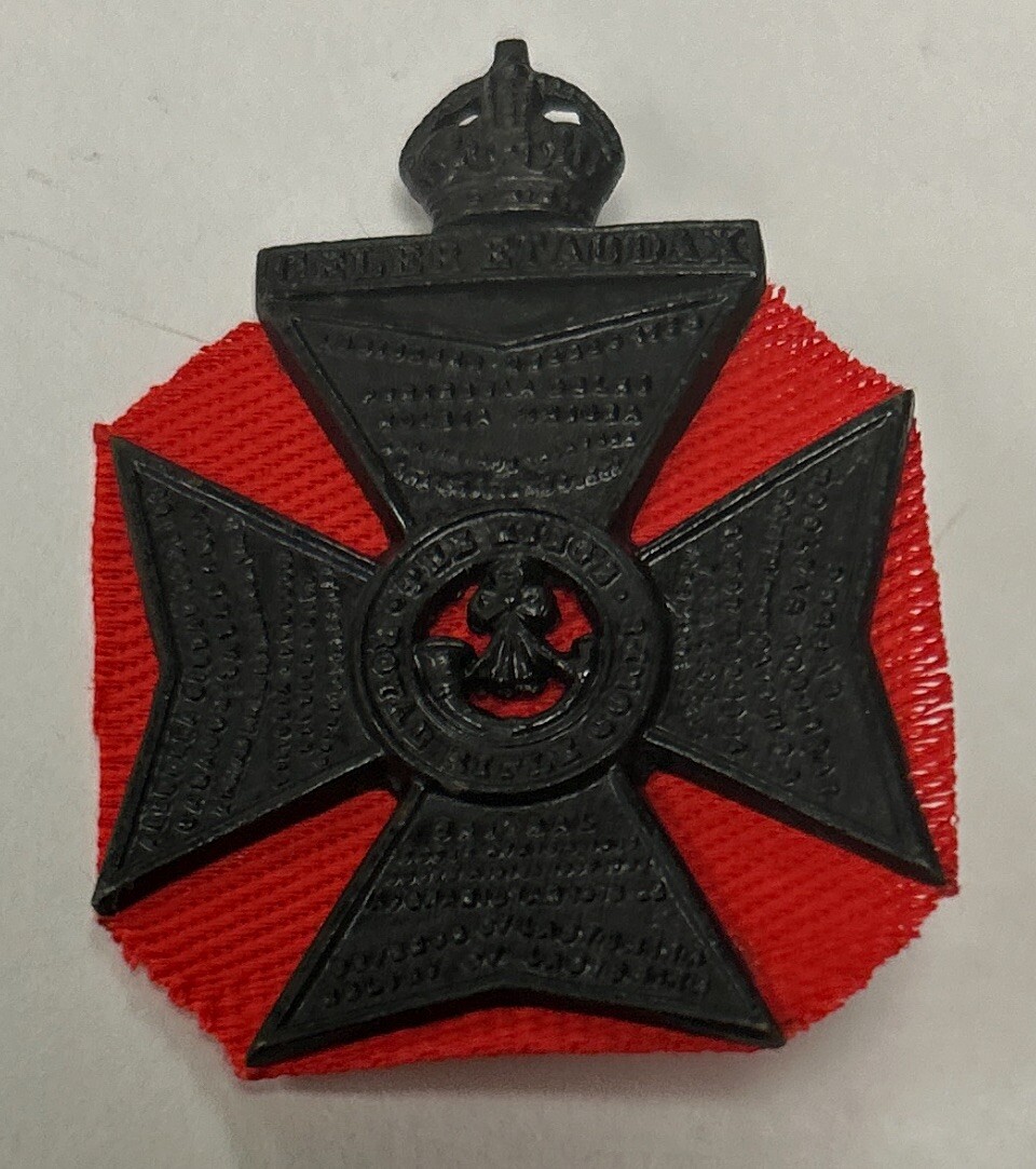 British The Kings Royal Rifle Corps Black Economy Cap Badge, WWII, VTG
