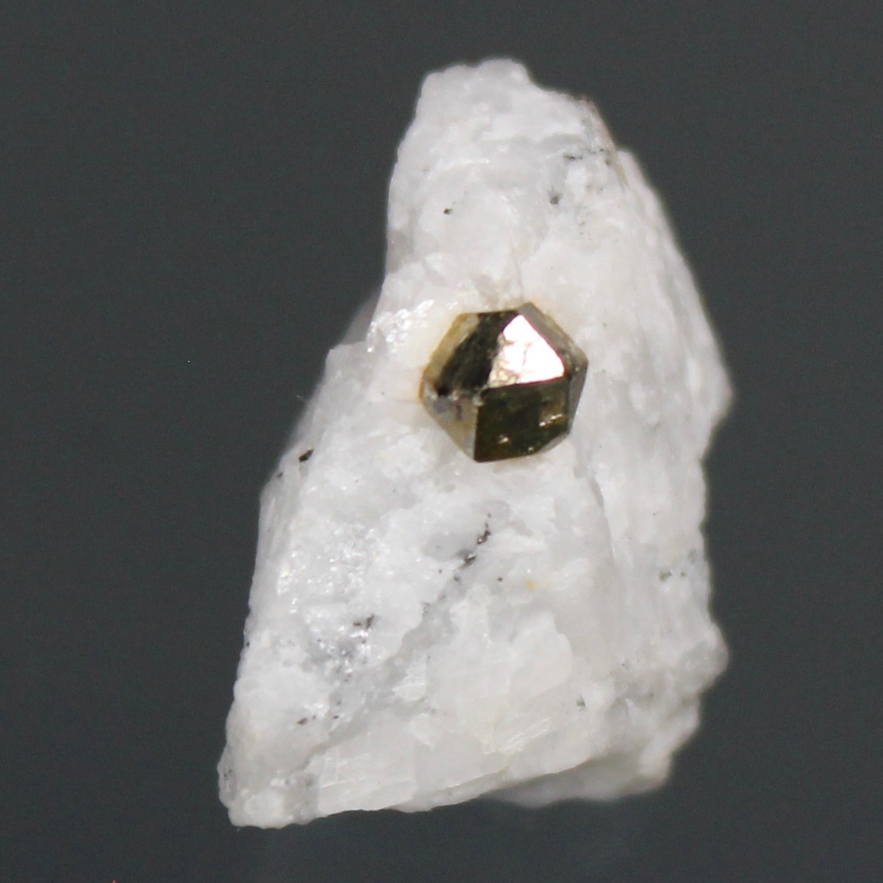 PYRITE CRYSTAL. Franklin New Jersey. #5252 PYRITE CRYSTAL. Franklin New Jersey. #5252