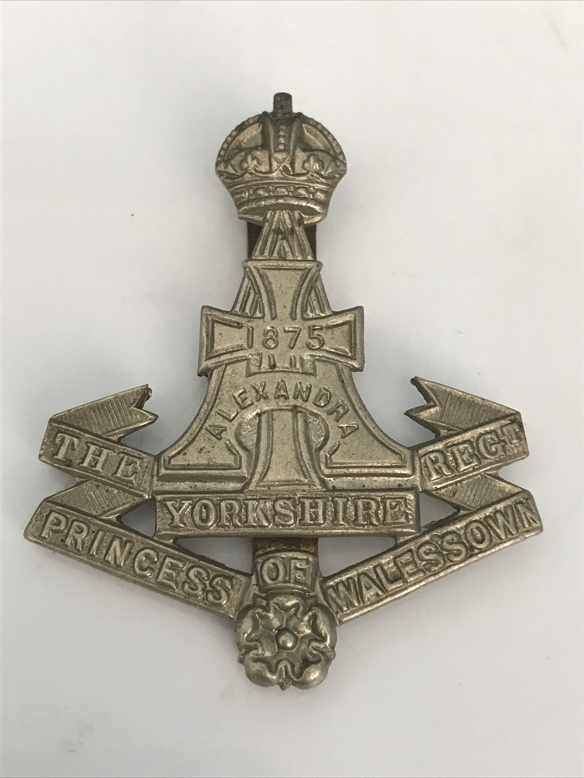 The Princess Of Wales Own Yorkshire Regiment Cap Badge