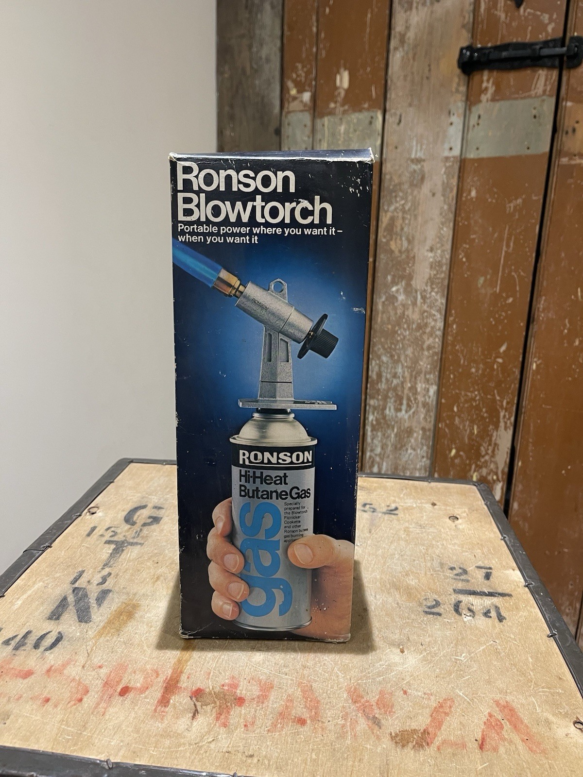 Vintage Ronson Blowtorch RBT3 Kit Butane Canister Hi Heat Gas Portable