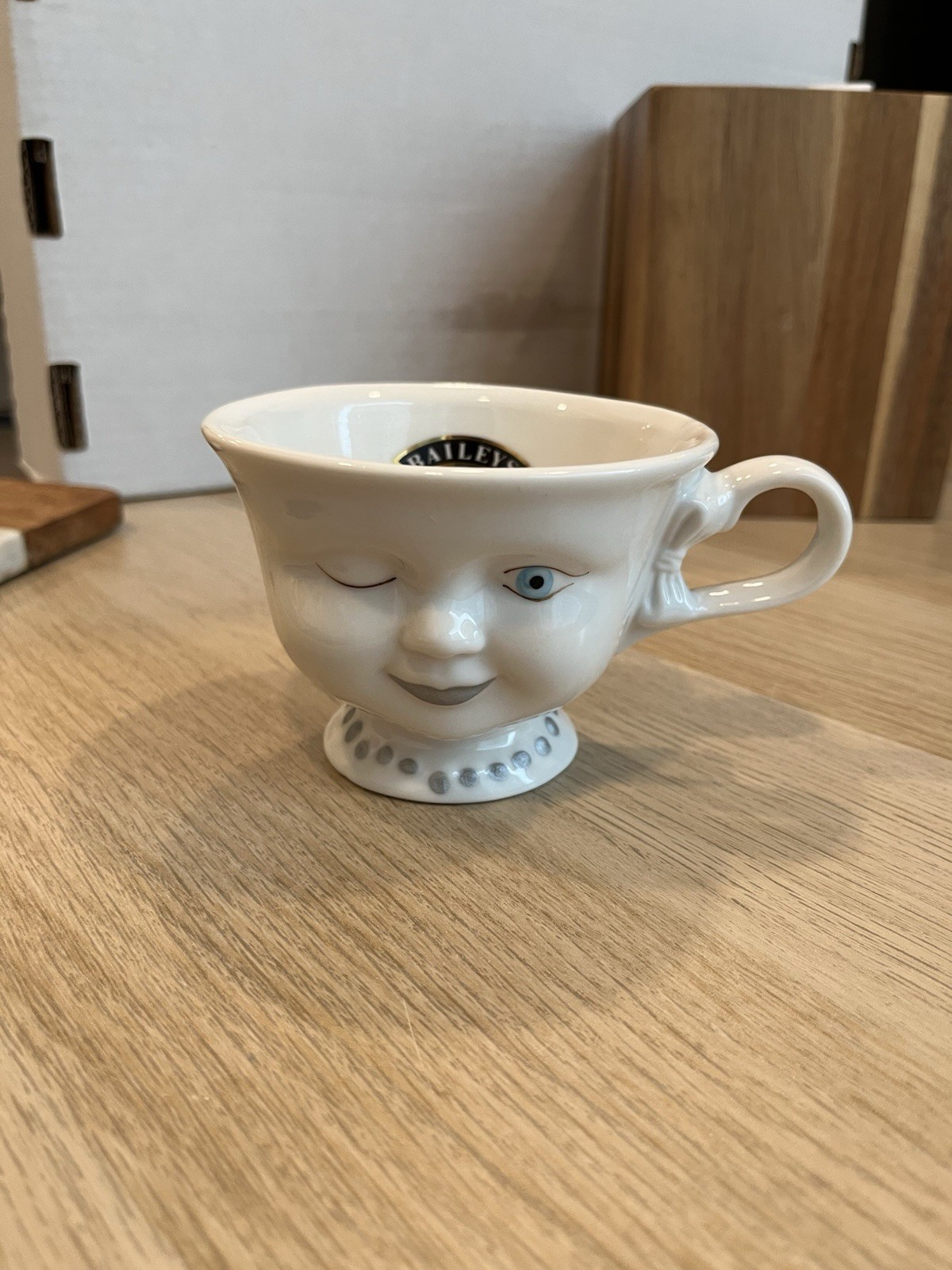 Bailey's Irish Cream Tea Cup Winking Helen Hunt Coffee Mug LA Youth Network
