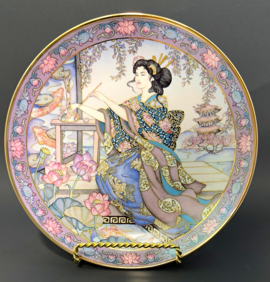 Royal Doulton Lotus Blossom Maiden Marty Noble Franklin Mint Plate 8\