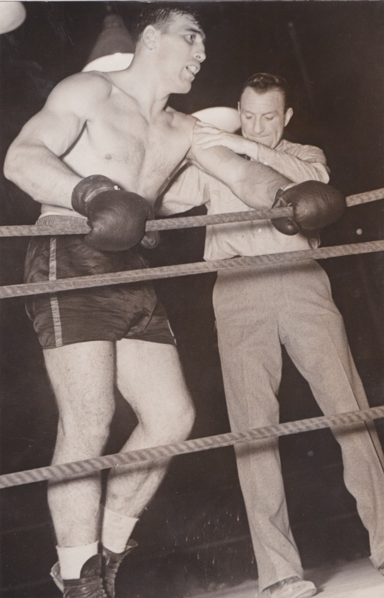 1936 Press Photo Referee Stops Heavyweight Primo Carnera in Leroy Haynes Fight