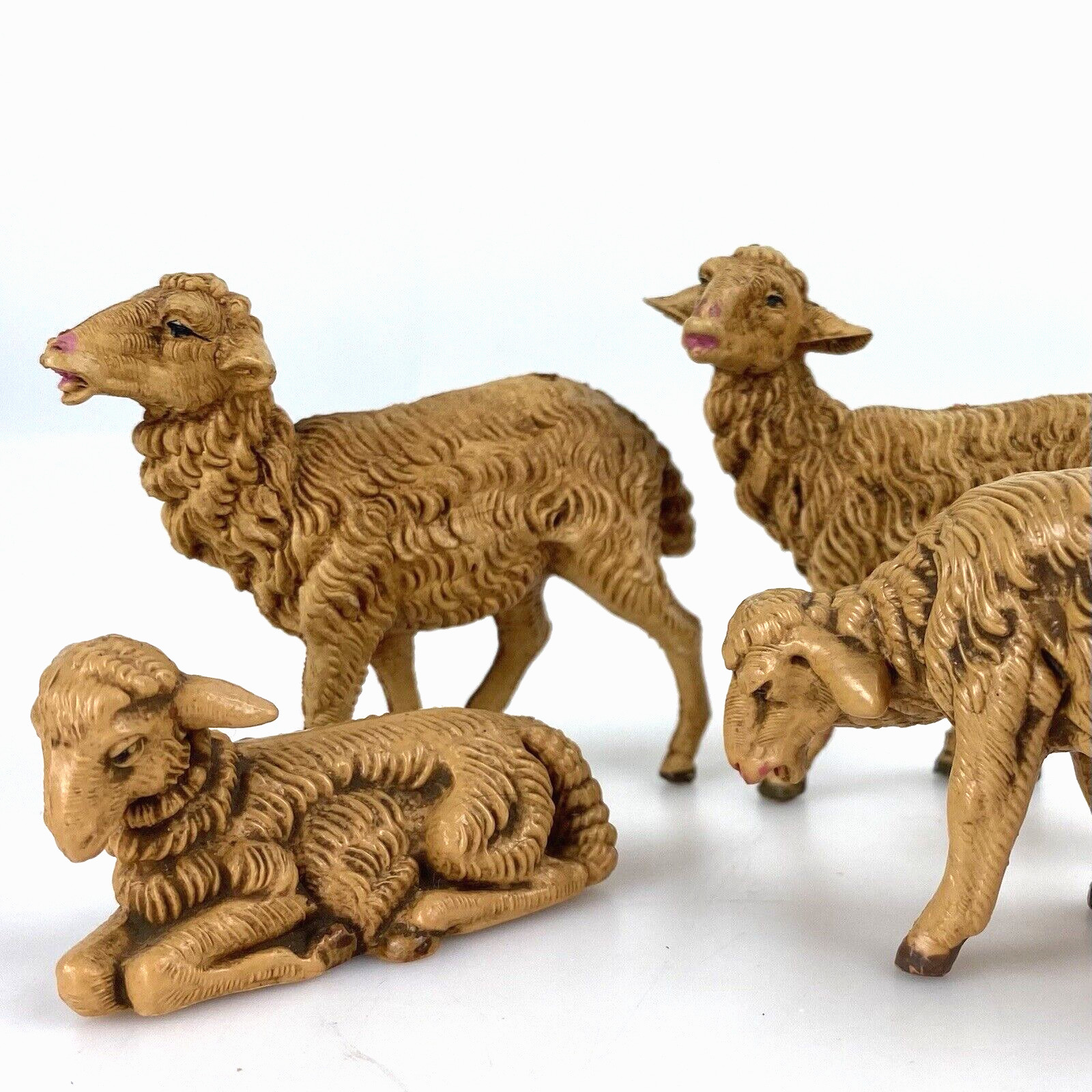 FONTANINI SHEEP Nativity Figures Animals Lot 4 Depose Italy 2 1/4\