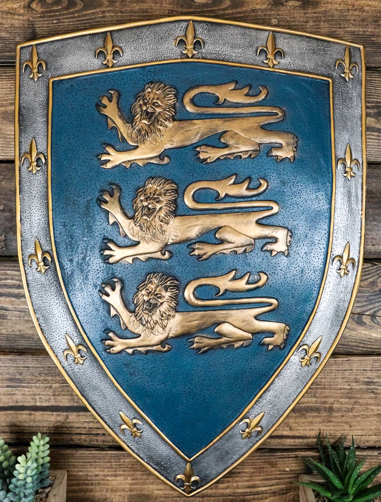 Large Medieval Knight Royal Arms Of England Three Lions Shield Wall Plaque 18\
