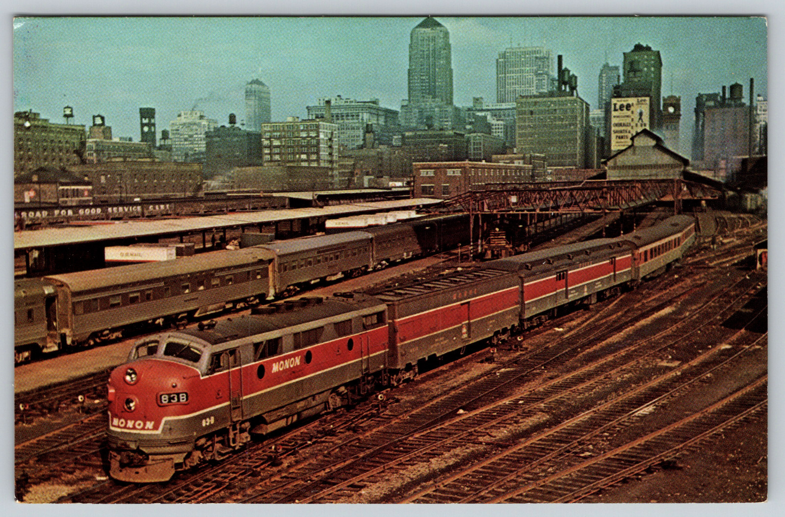 MONON RAILROAD CI&L Streamliner Hoosier Dearborn Train Locomotive Postcard