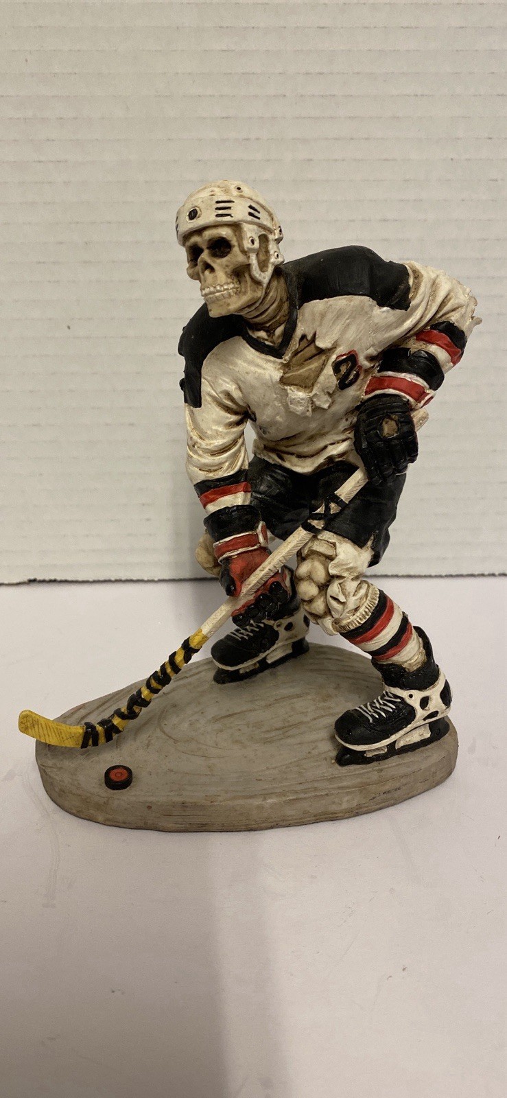 Vintage 2002 Summit Collection Skeleton Hockey Player Sports 6\ Vintage 2002 Summit Collection Skeleton Hockey Player Sports 6\