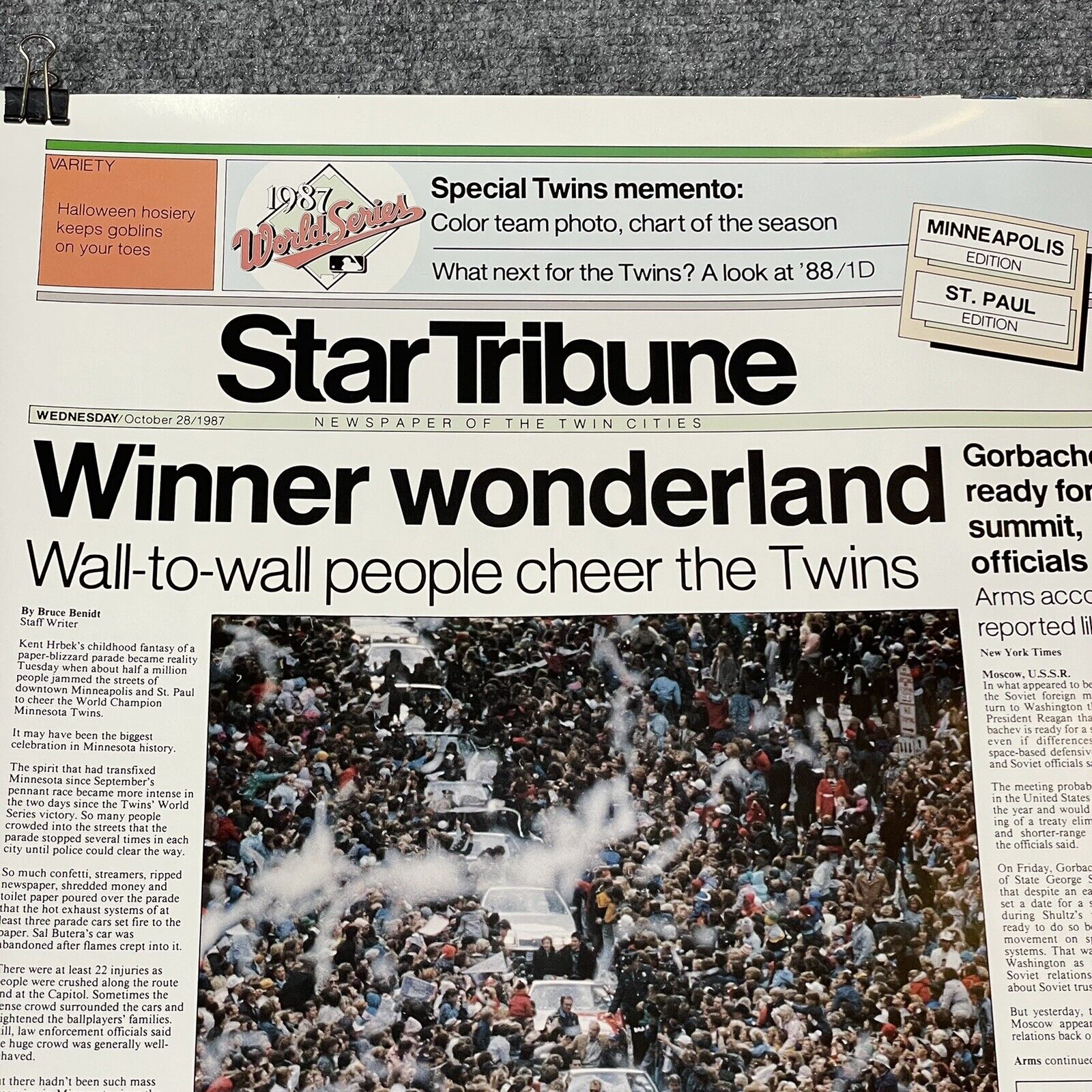 ￼Minneapolis Star Tribune October 28 1987 MN Twins Championship Parade ￼poster