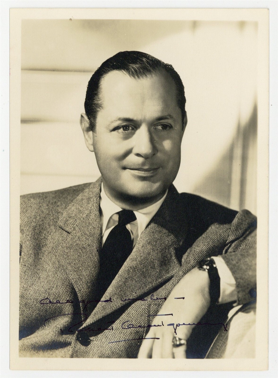 Robert Montgomery 1947 Signed 5x7 Actor Director Producer Photo Portrait J14148 Robert Montgomery 1947 Signed 5x7 Actor Director Producer Photo Portrait J14148