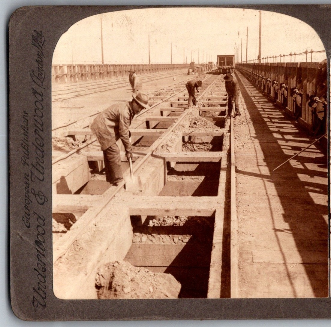 Escanaba Michigan Iron Ore Stereoview  Dock Worker Mining occupational freighter