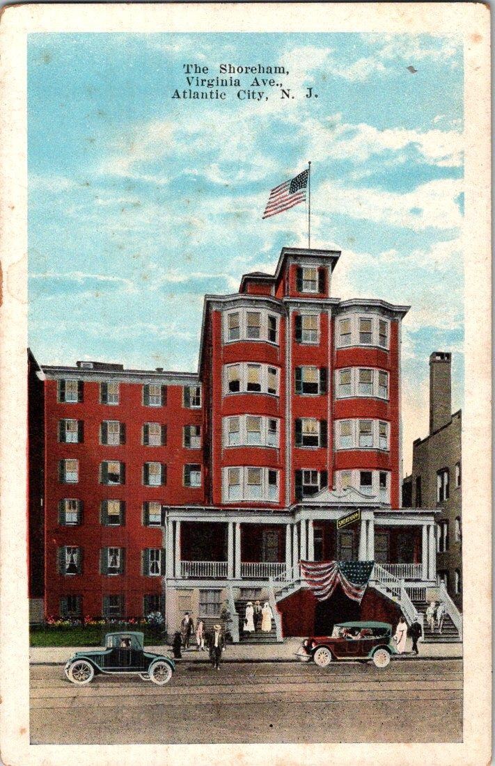 1910-20's THE SHOREHAM HOTEL ATLANTIC CITY NJ AMERICAN FLAGS PATRIOTIC POSTCARD