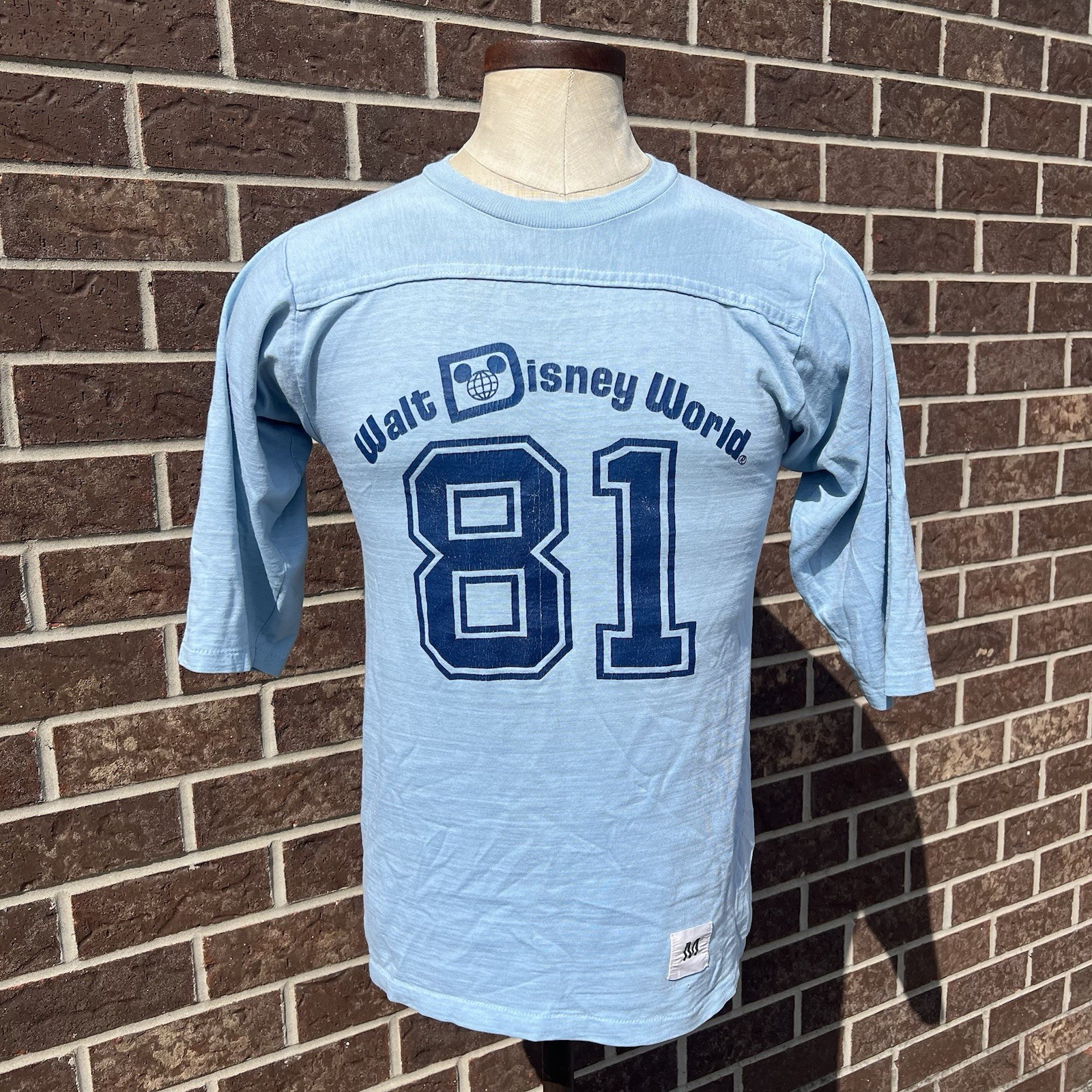 Vintage 1981 81 Walt Disney World Powder Blue 3/4 Sleeve T-Shirt Medium M