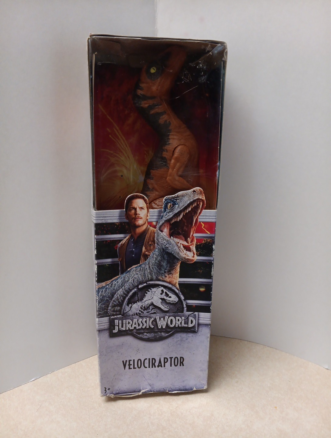 2018 Jurassic World Velociraptor Brown 12 Inch Mattel Universal New Damaged Box