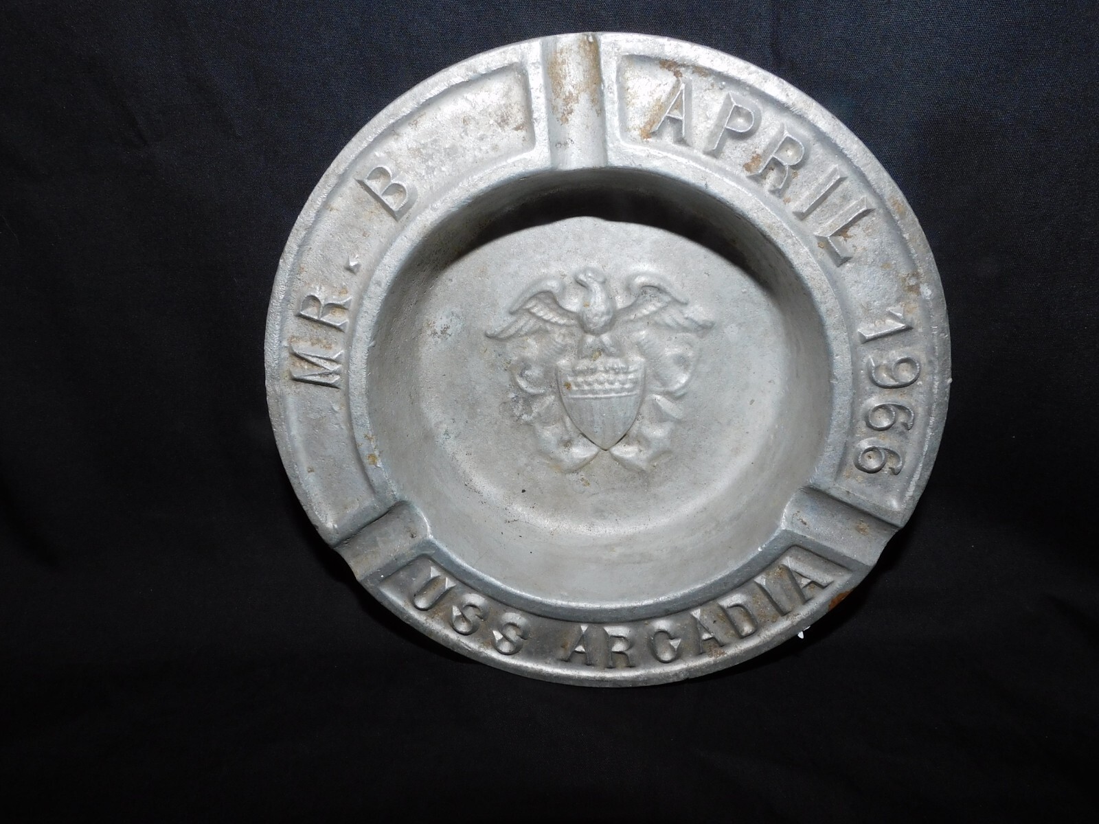 VINTAGE U.S.S. ARCADIA ASHTRAY \ VINTAGE U.S.S. ARCADIA ASHTRAY \