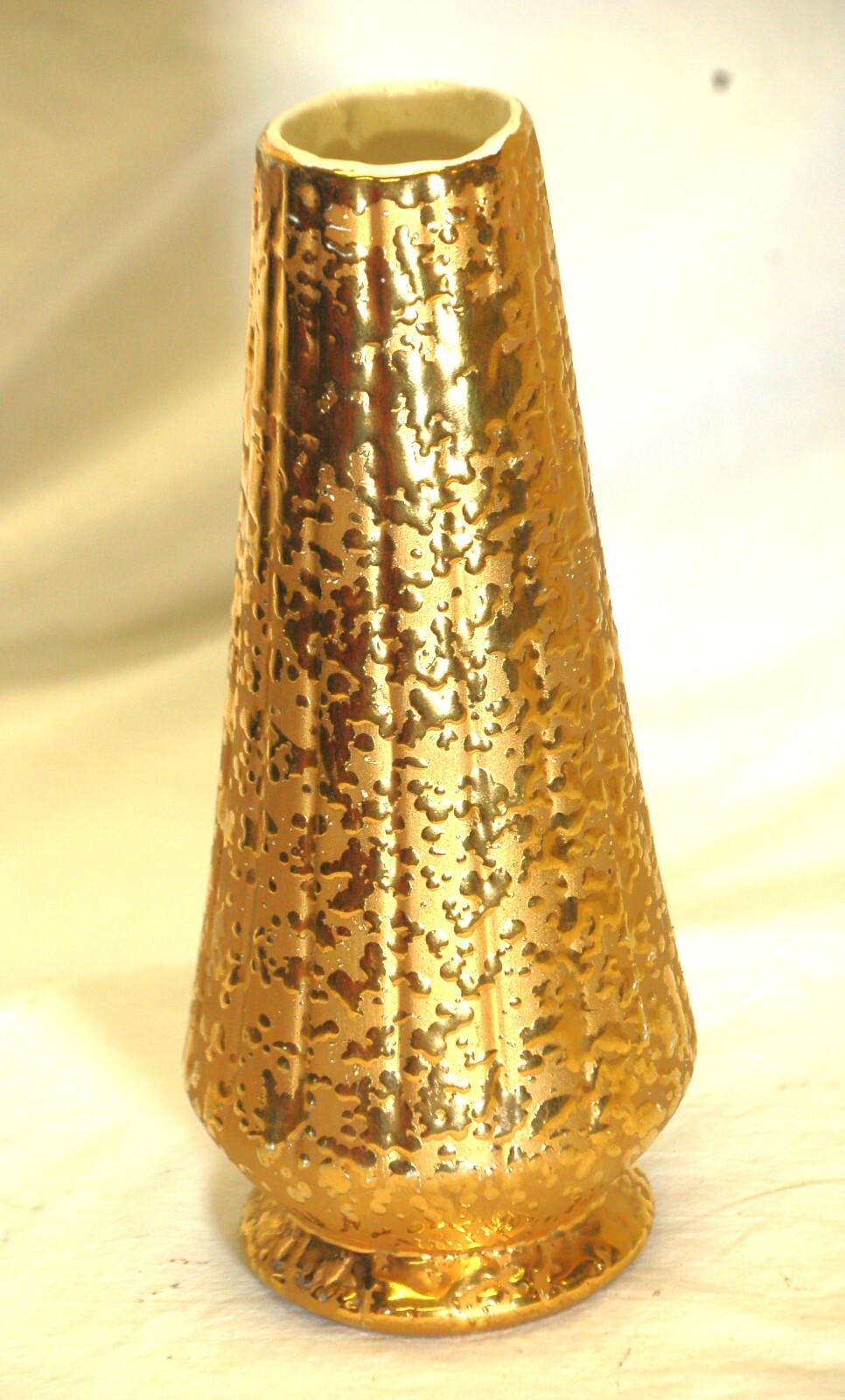 Weeping Gold Pedestal Art Vase American Bisque Co. USA