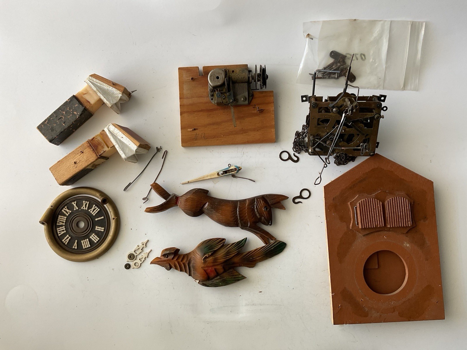 VTG Regula 25 Cuckoo Clock Movement & Thorens Music Box - Bellows - Carvings