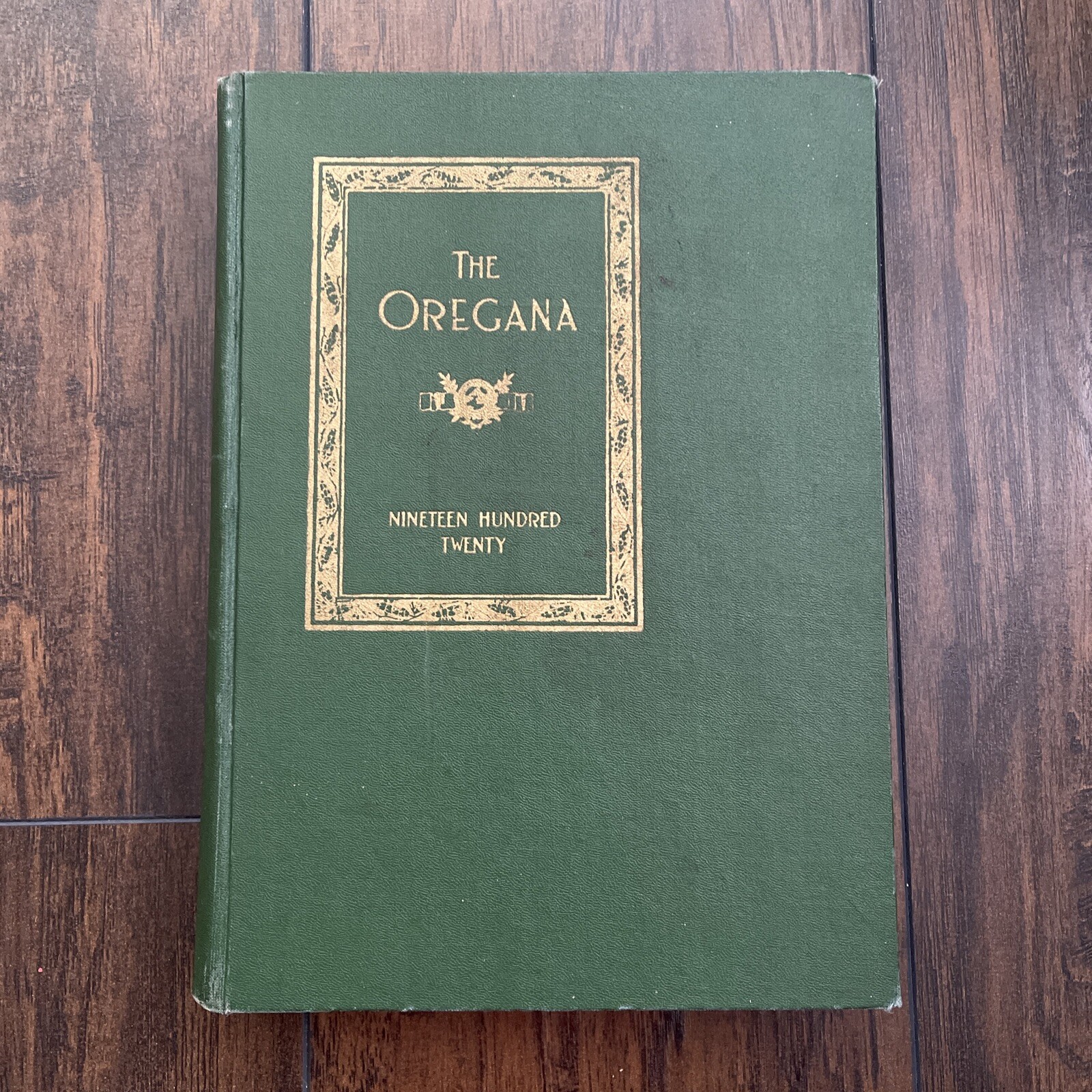 Yearbook University of Oregon U of O Ducks 1920 
