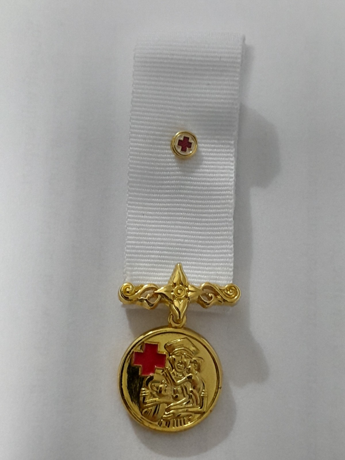 THAILAND RED CROSS MEDAL OF APPRECIATION, 1ST CLASS - MINIATURE MEDAL THAILAND RED CROSS MEDAL OF APPRECIATION, 1ST CLASS - MINIATURE MEDAL