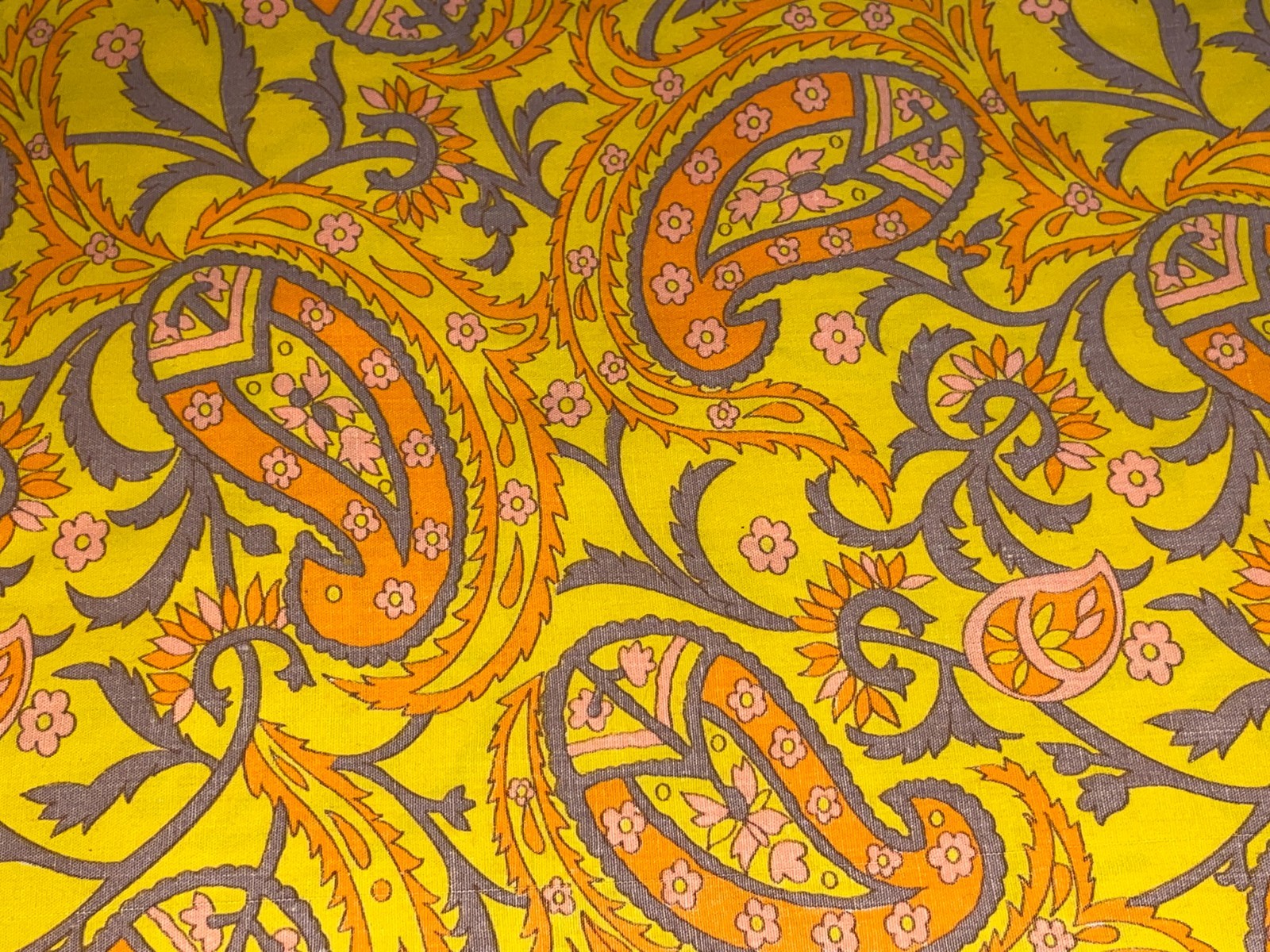 By 1/2 Yd 1960's Mod Paisley Cotton Fabric Yellow Orange Pink BTHY 18