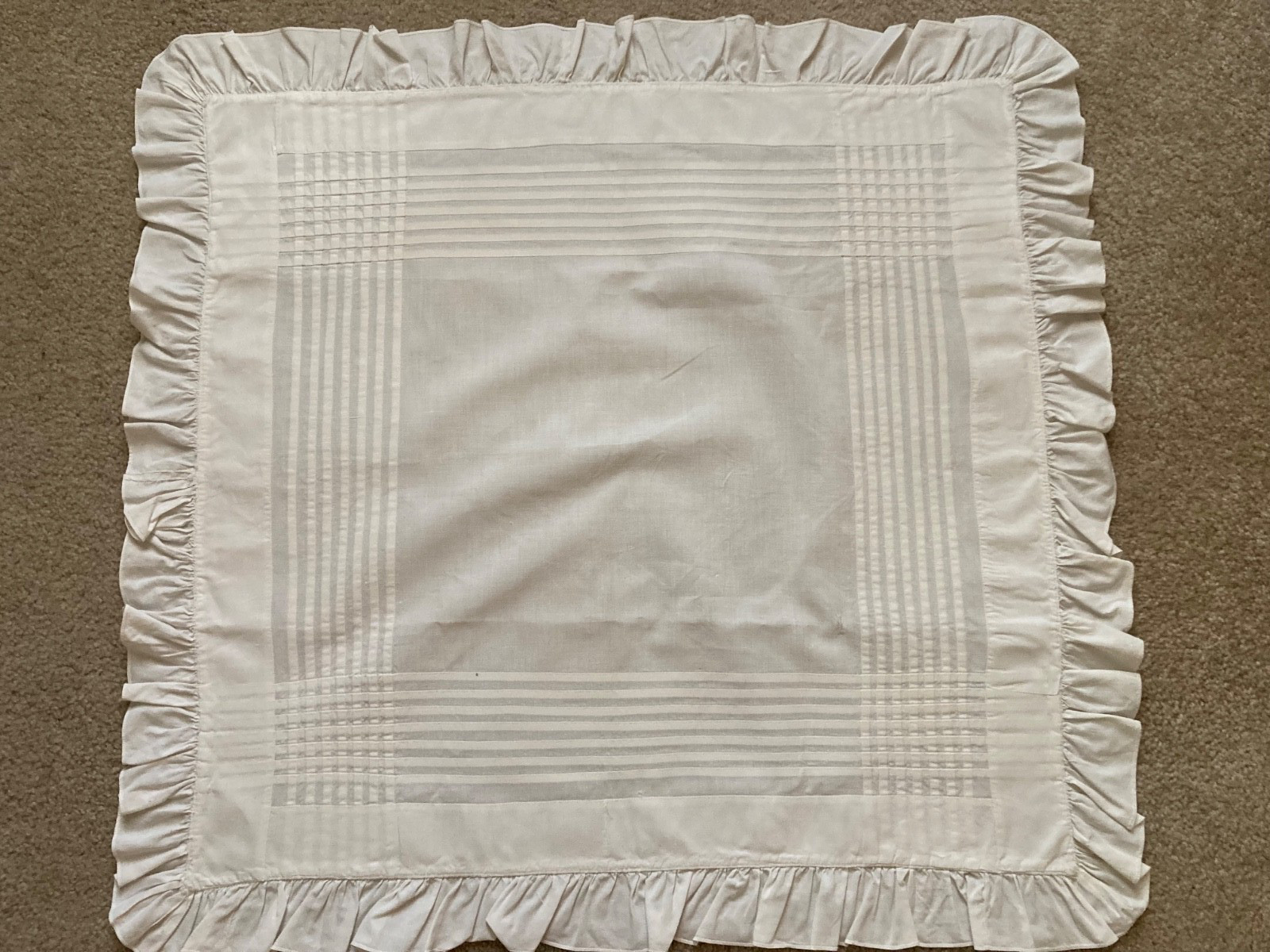 ANTQUE European Layover Flat Sham w/Narrow Tucking and Ruffled Edges - 24x26