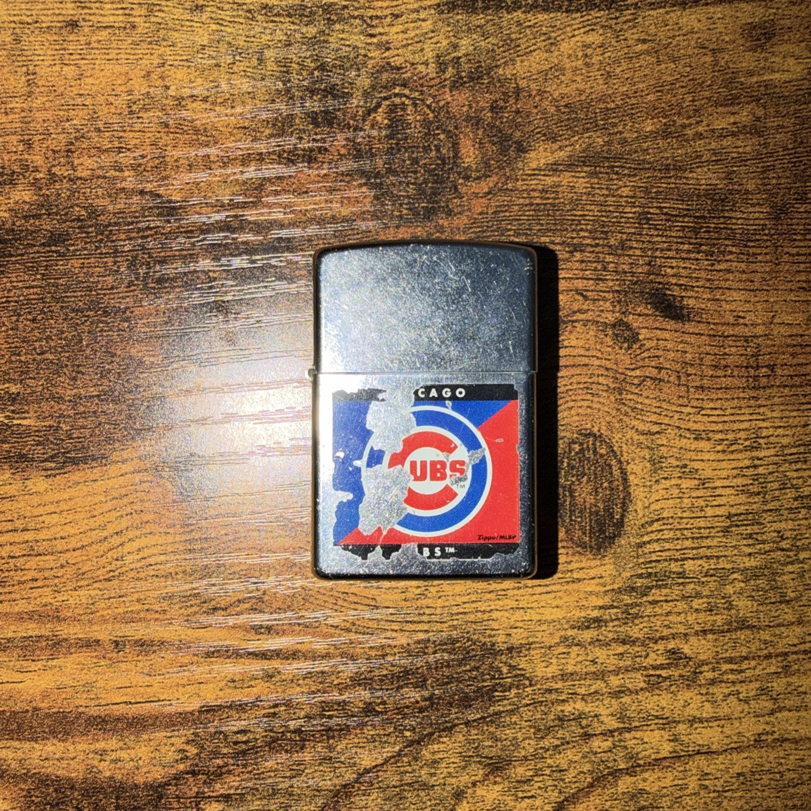 ZIPPO 2005 CHICAGO CUBS BASEBALL LIGHTER - DAMAGED