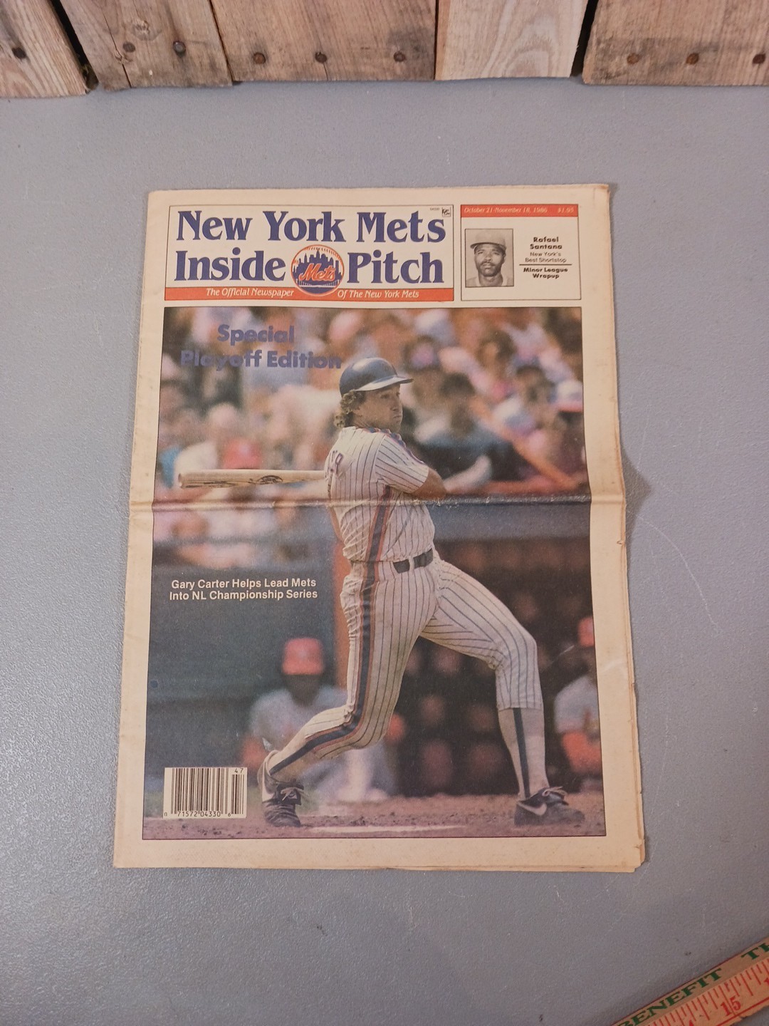 October 1986 NEW YORK METS INSIDE PITCH Newspaper Playoff Edition 
