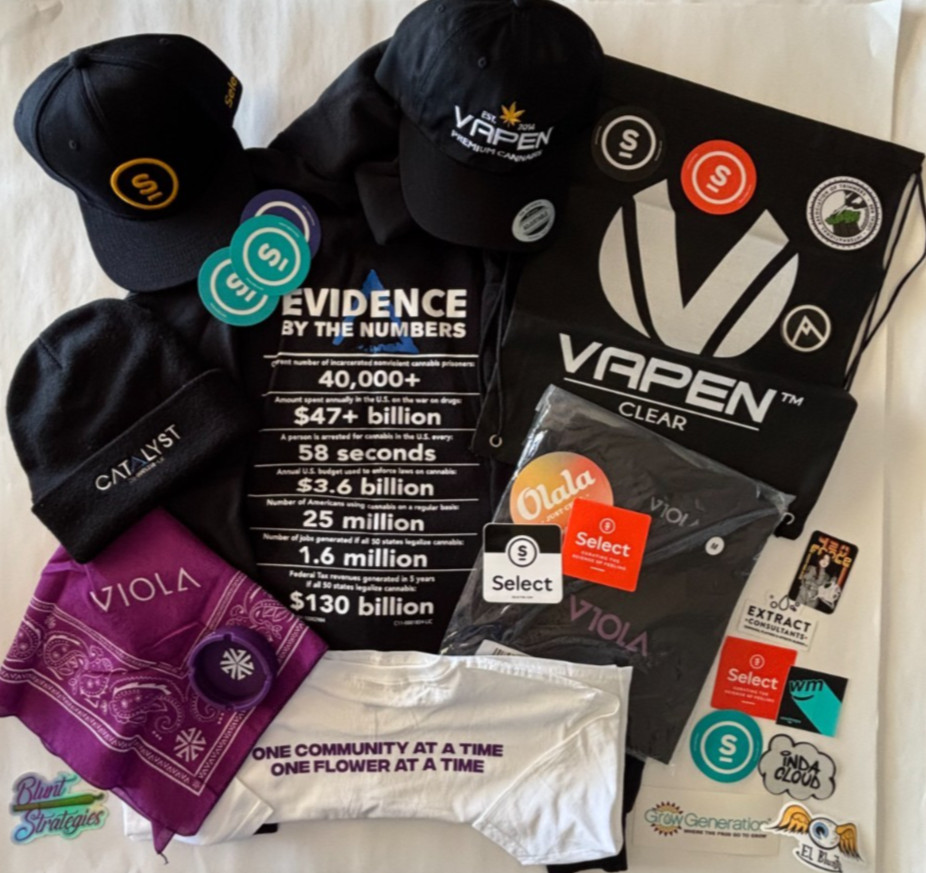 Catalyst Cannabis Swag Brand Merch Including Caps and Sweatshirt Size MEDIUM Catalyst Cannabis Swag Brand Merch Including Caps and Sweatshirt Size MEDIUM