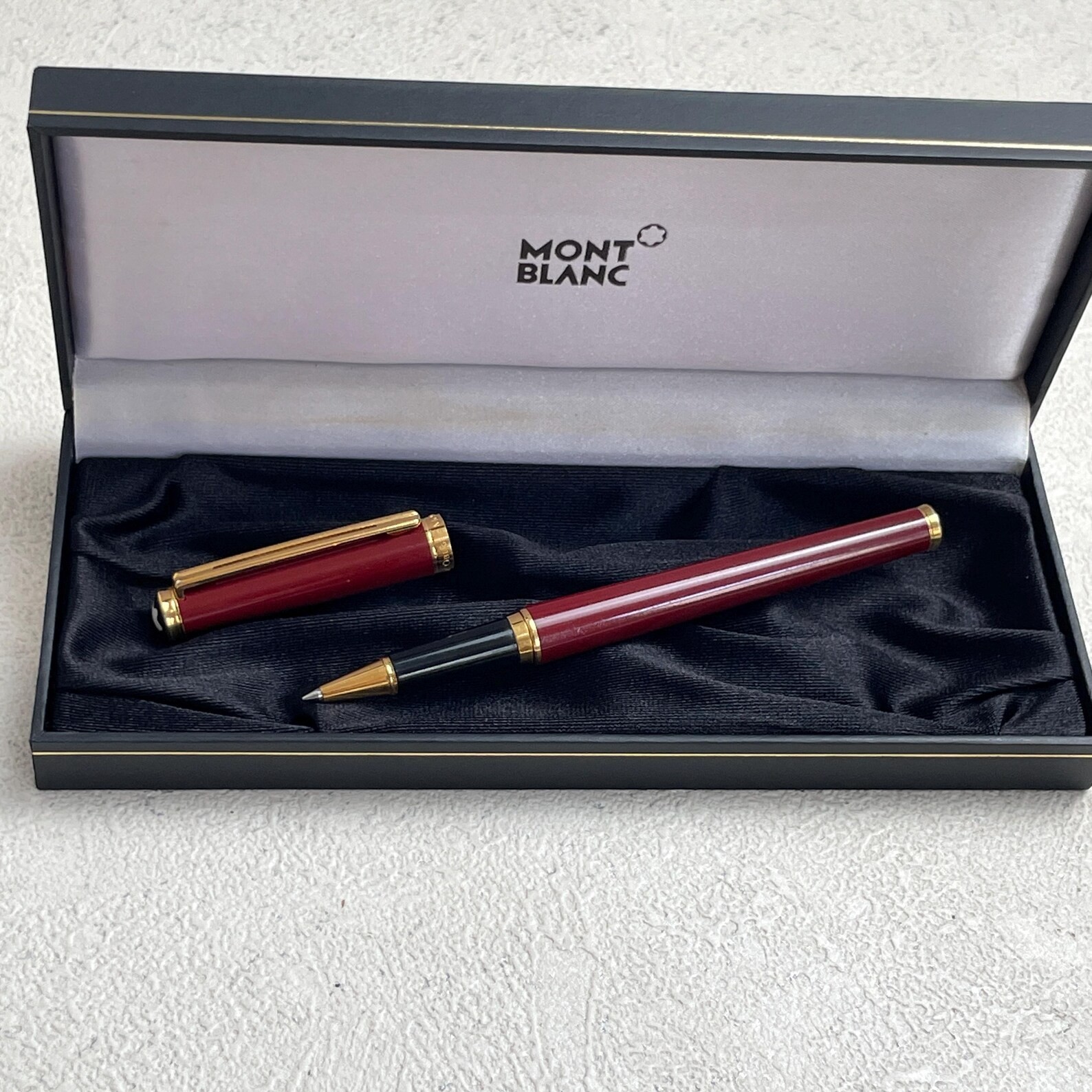 Vintage Montblanc Noblesse Oblige Red Rollerball Pen GT Made in Germany BS220
