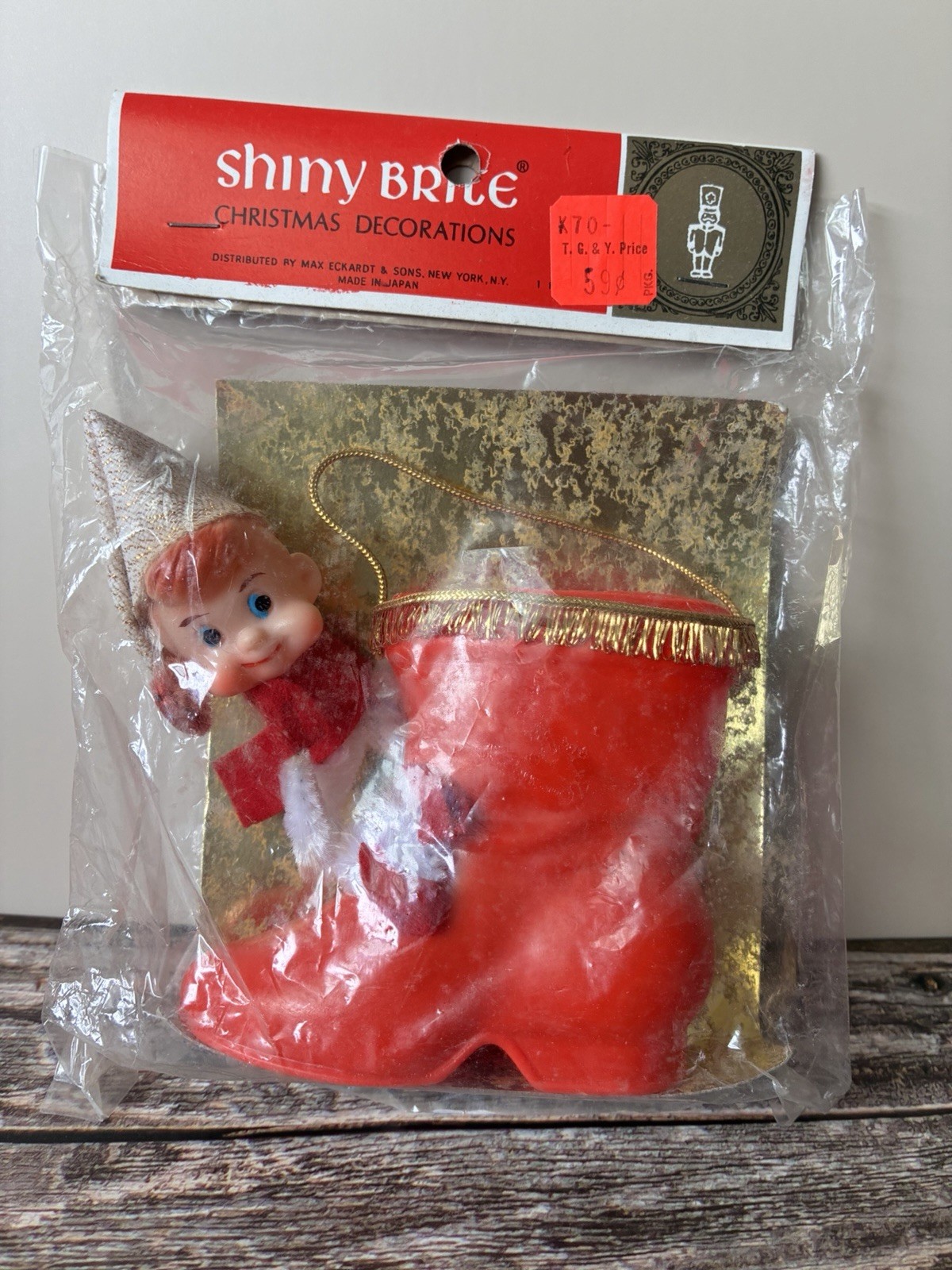 Shiny Bright Pipe Cleaner Elf On Red Boot Ornament NIP NOS