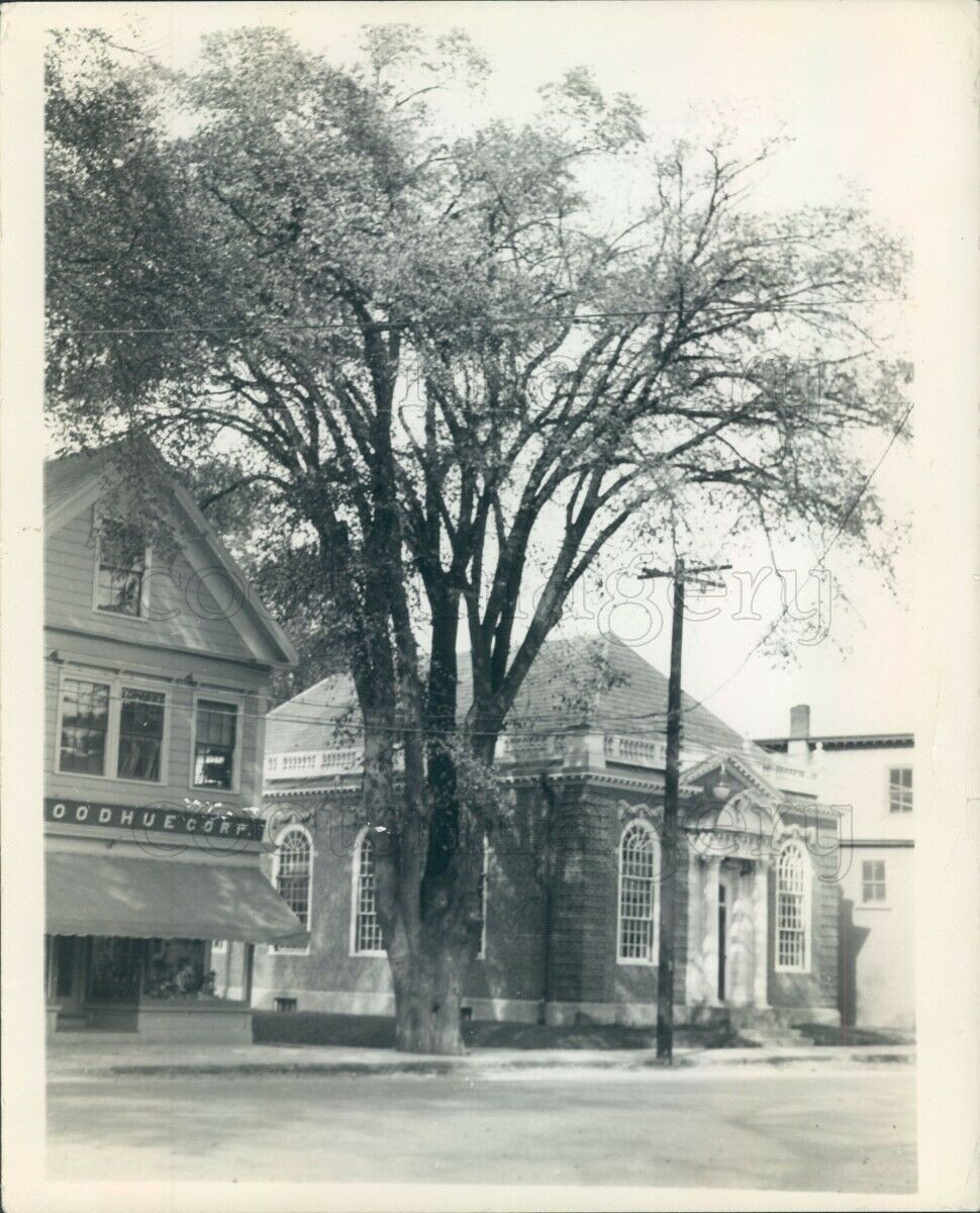 Press Photo First National Bank Building Ipswich Massachusetts Press Photo First National Bank Building Ipswich Massachusetts