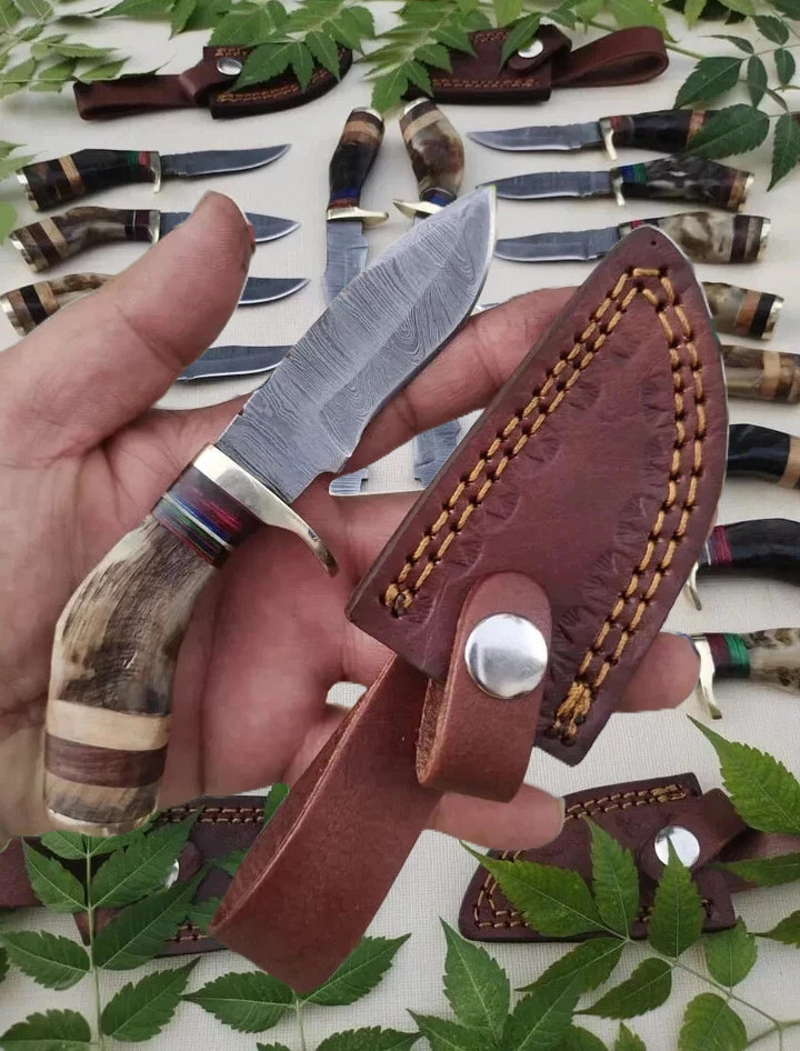 Lot of 20 6 Inch Handmade Damascus Steel Skinner Knives Ram Horn