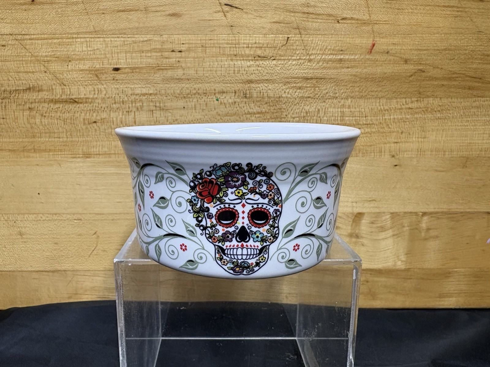 Homer Laughlin  Fiesta Skull and Vine Sugar Ramekin 11432530