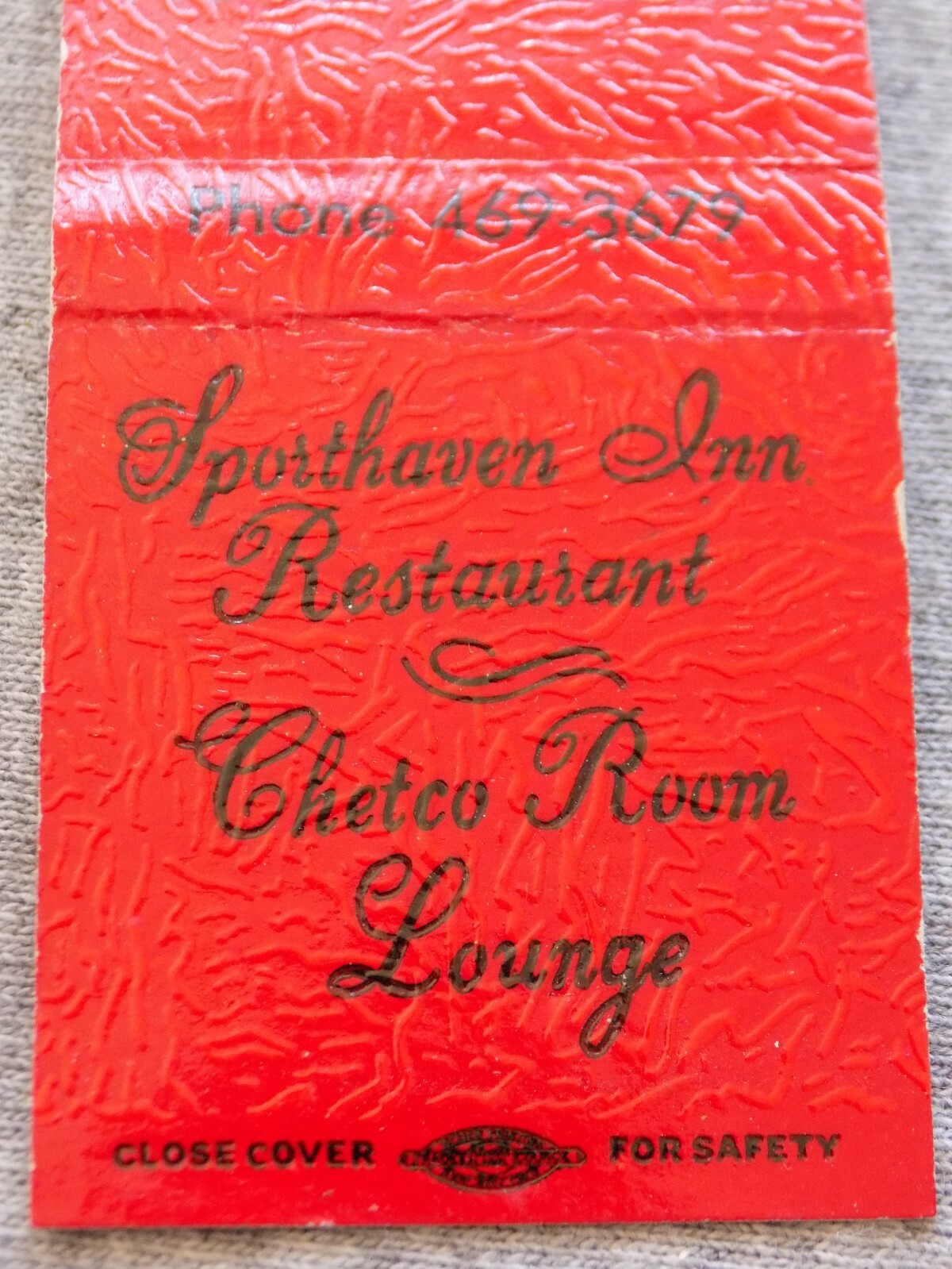 Vtg FS Matchbook Cover Brookings OR Sporthaven Inn Restaurant Chetco River Basin