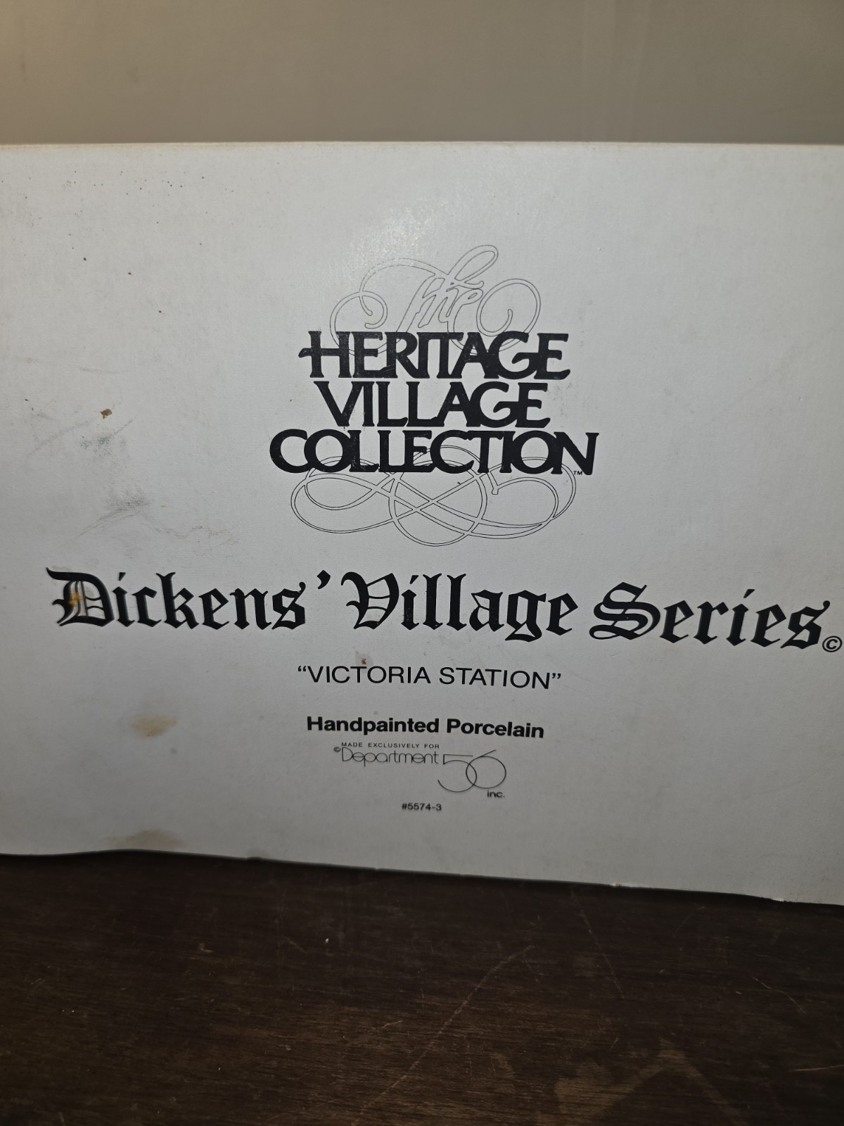 Dept. 56 Heritage Village Collection Dickens Village Series \