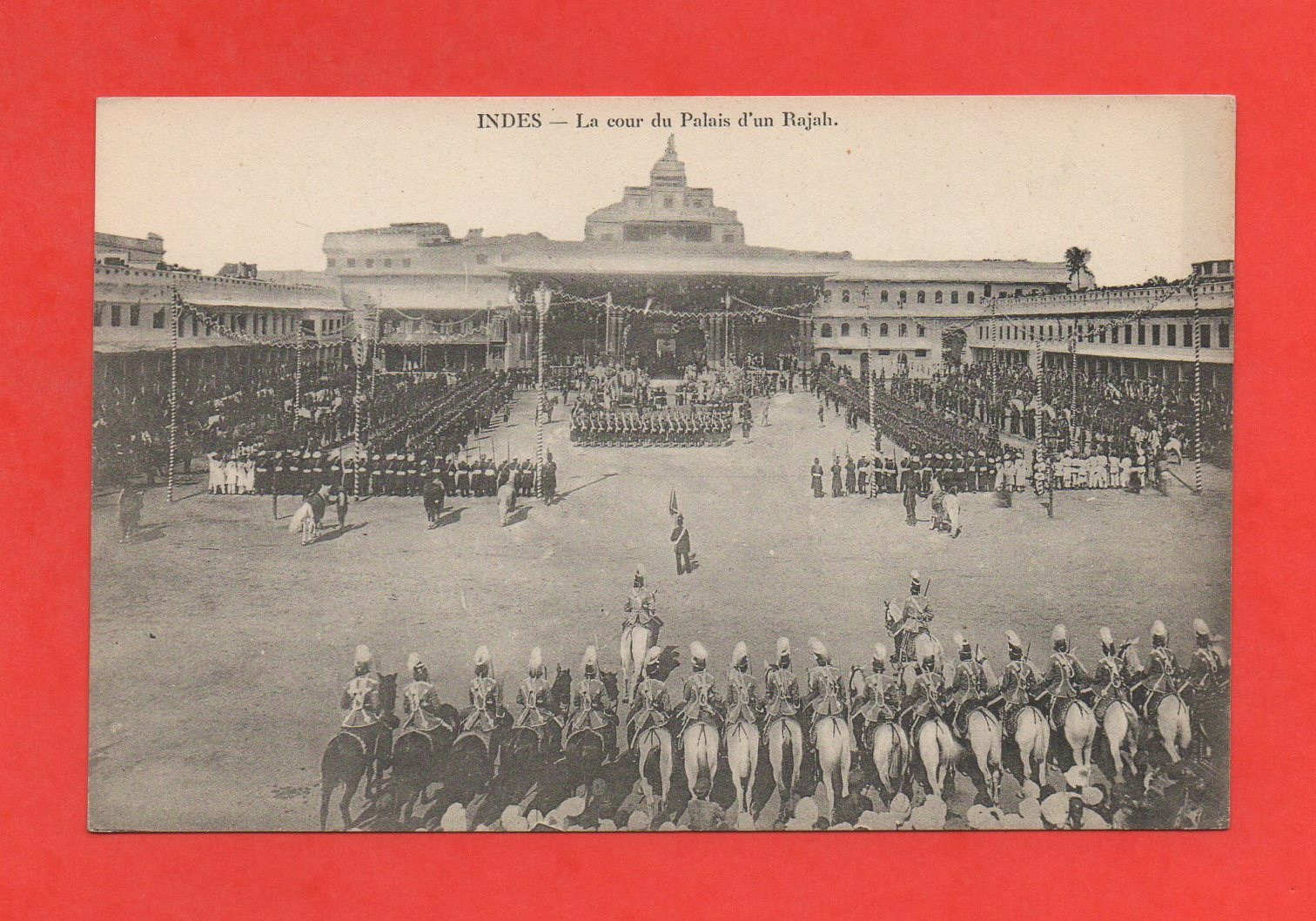India - The Court of a Rajah\'s Palace (K1438)