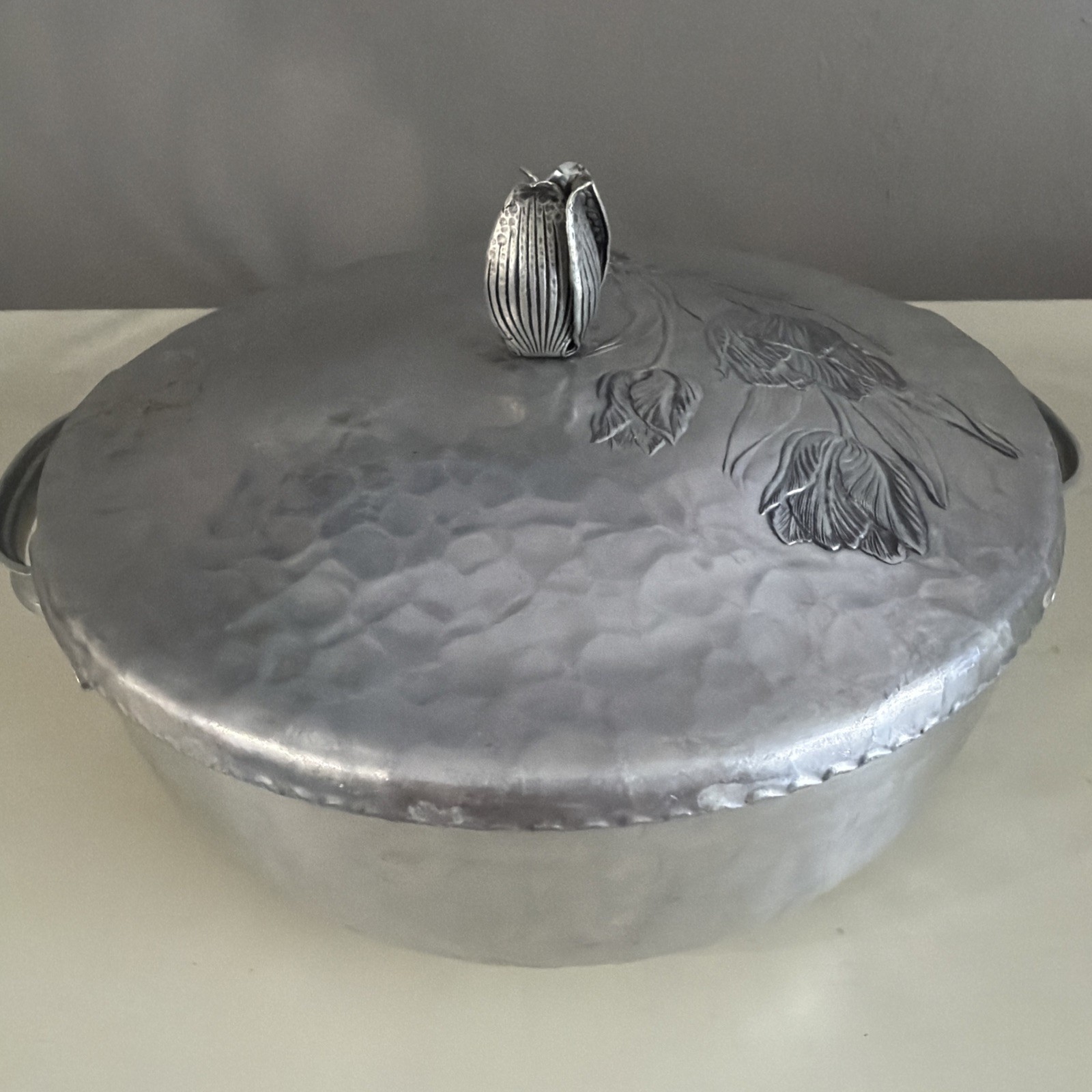 VTG  Rodney Kent Hand Hammered Aluminum W/ Embossed Tulip Design- Tulip Handle