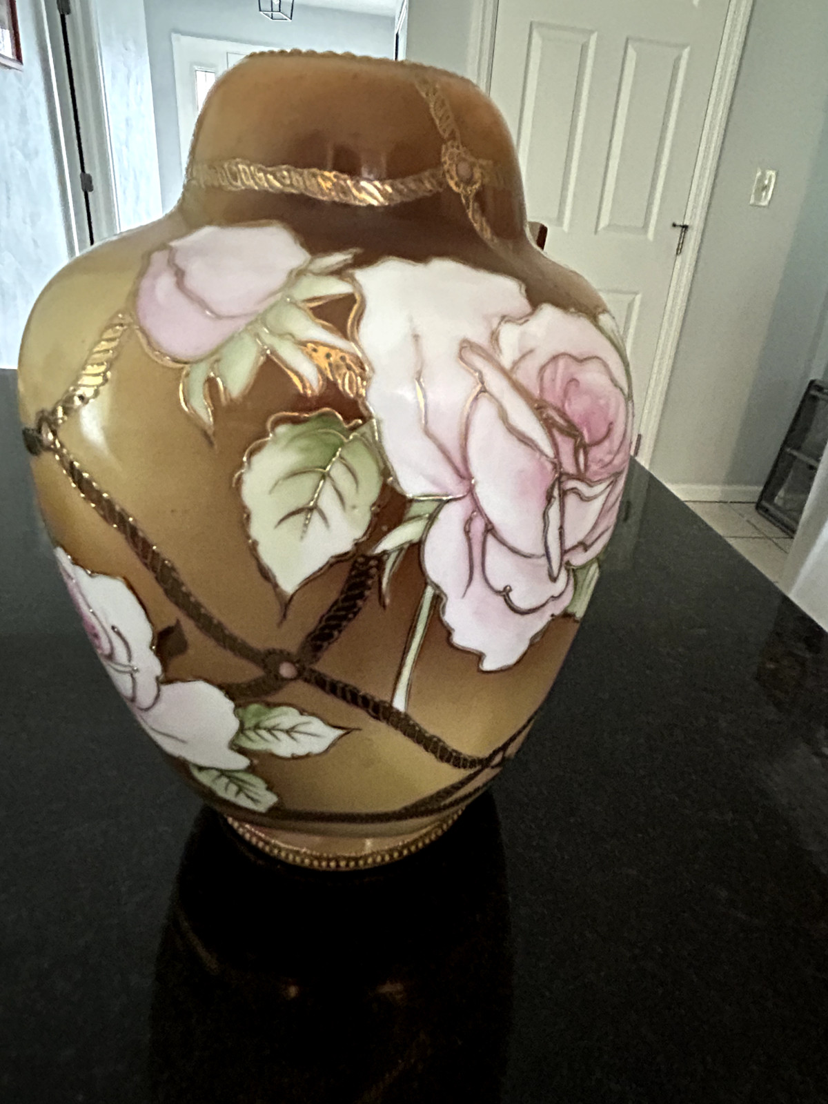 Vtg Japanese Nippon Porcelain Vas Hand Painted Tan/Pink Roses 9 in High