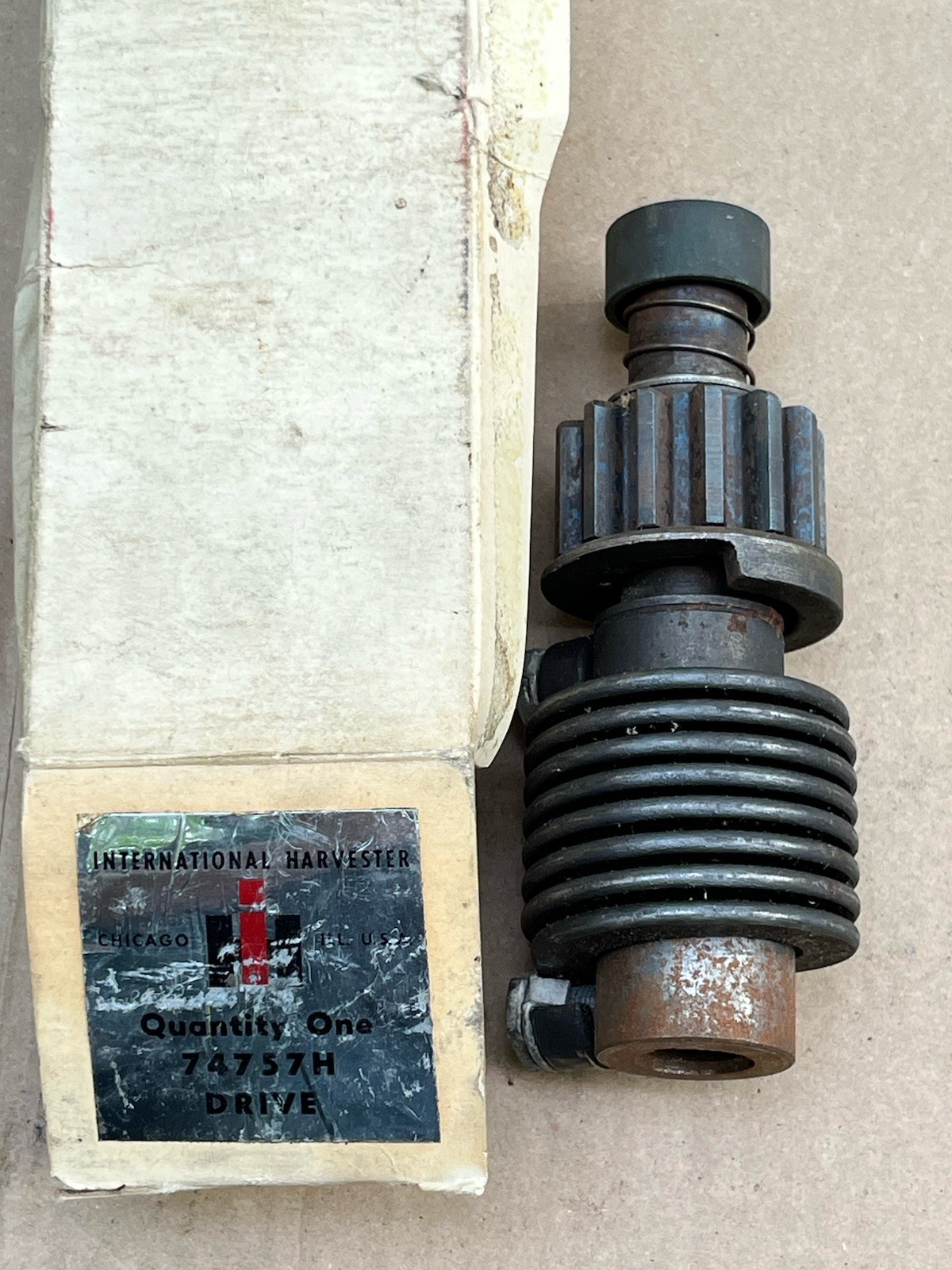 international harvester 74757H starter drive NOS