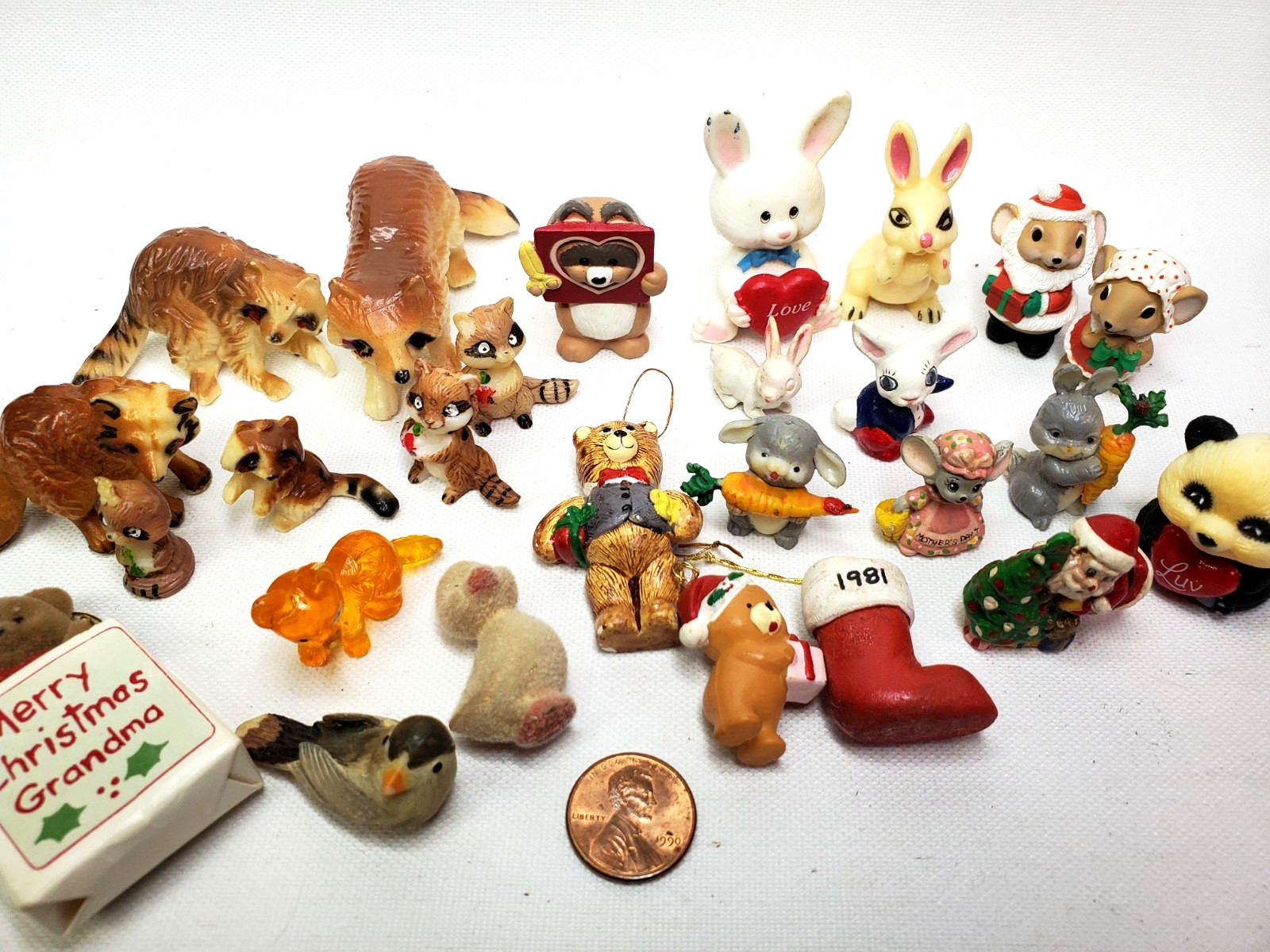 Lot Vintage Miniature Animals Figurines Plastic Porcelain, Raccoon Mice Rabbits