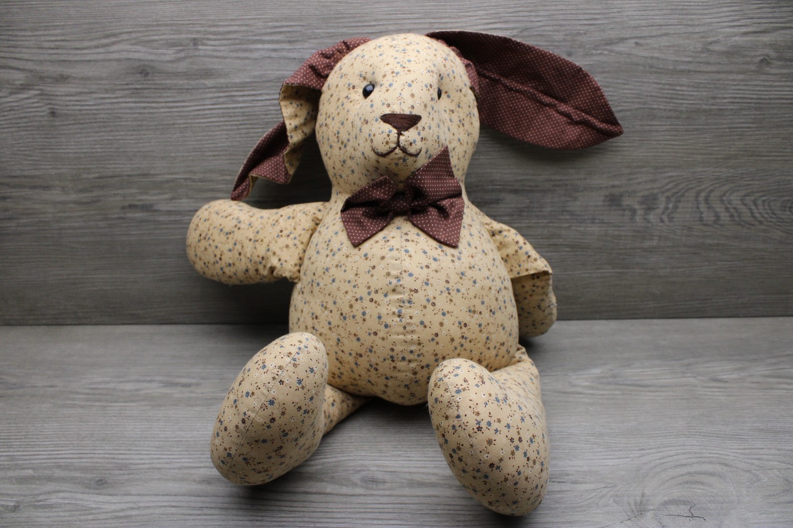 Primitive Country Bunny Rabbit Floral Calico Cloth Stuffed Decor Bow Tie 20\