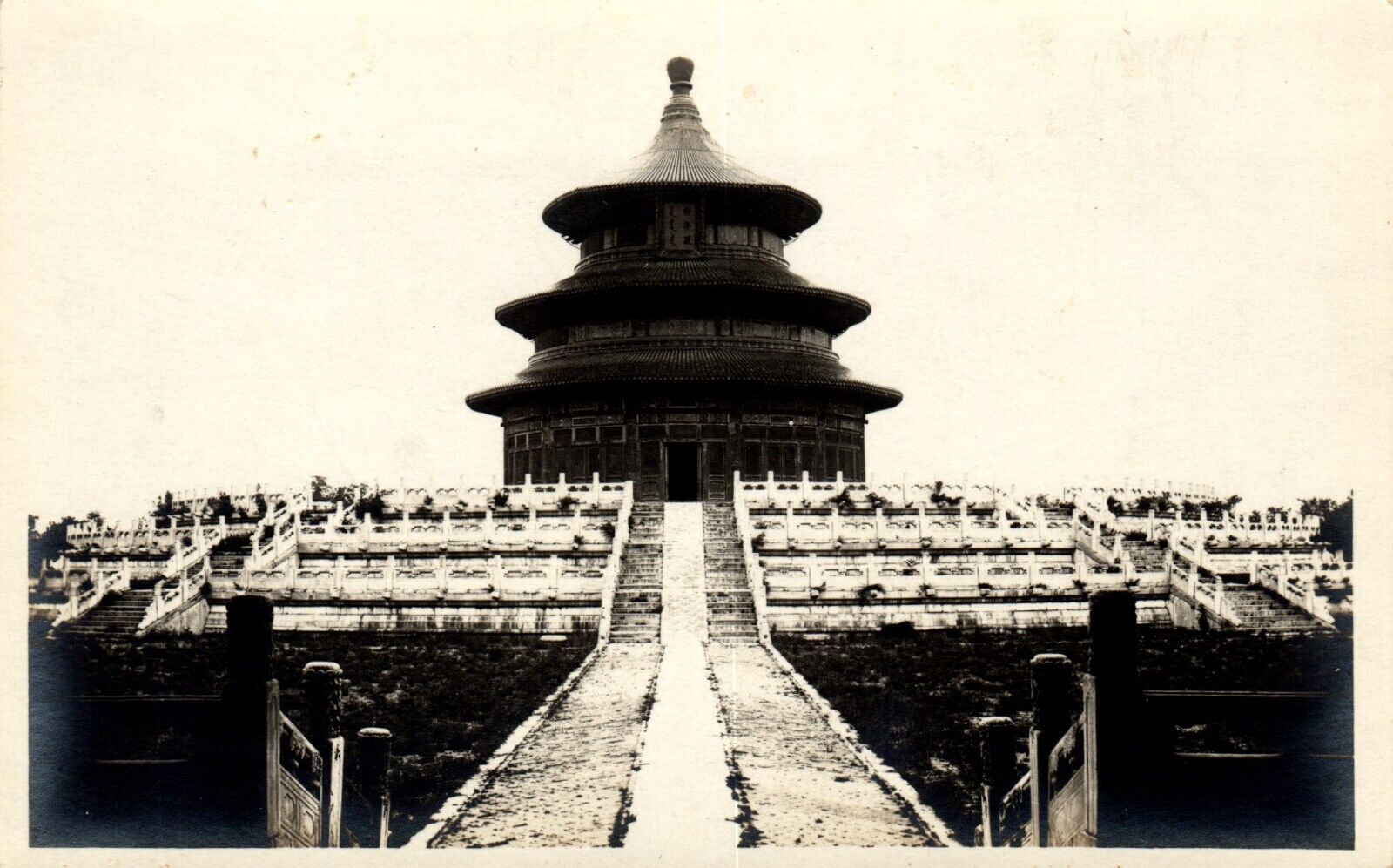 Postcard Temple of Heaven, Beijing, China RPPC