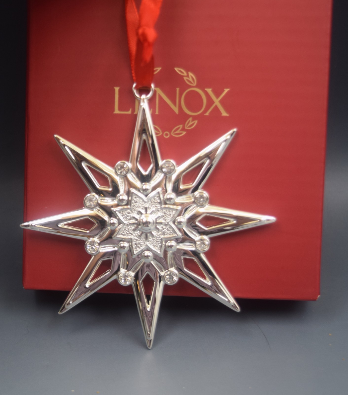 LENOX SILVER GEM CLEAR STAR ORNAMENT 3\