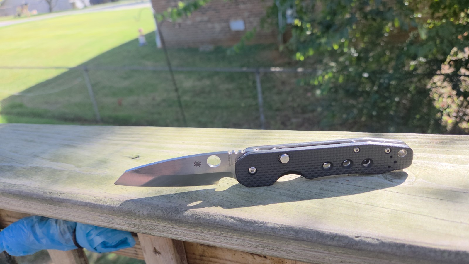 Spyderco Smock great Knife S30v Blade Needs Clips Super Smooth Drop Shut 