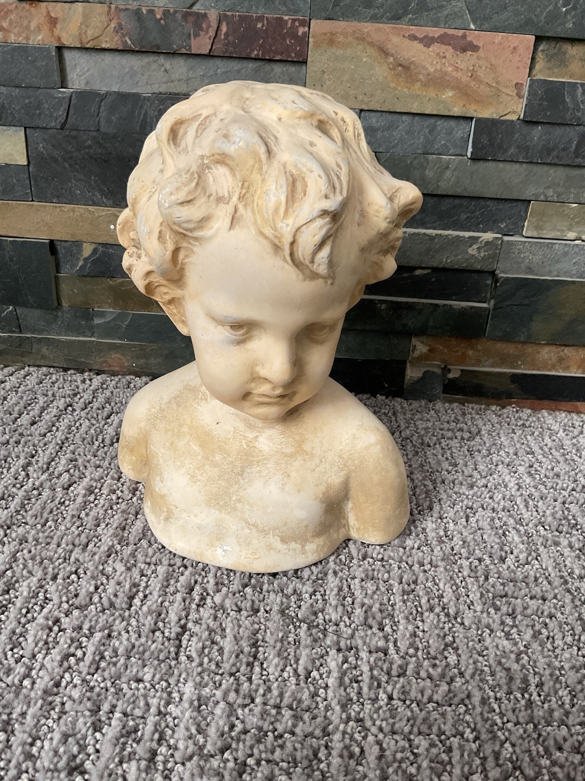 CLASSIC VINTAGE HEAD BUST OF YOUNG BOY