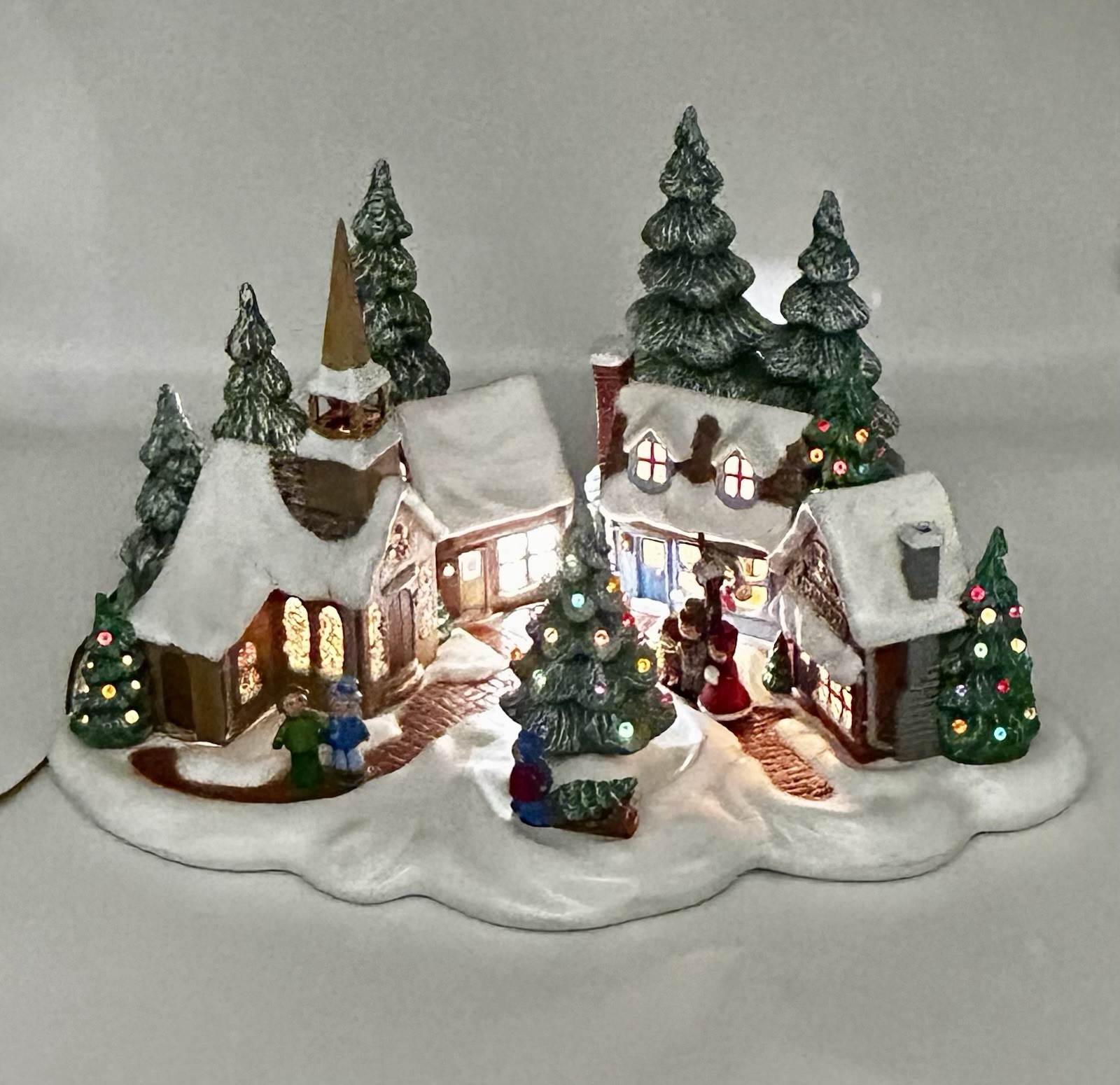 Vintage Ceramic Light-up Christmas Village READ Description For Shipping