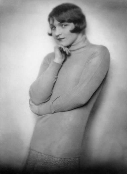Countess Dolfin Auersperg from Vienna in a polo neck sweater Portr- Old Photo Countess Dolfin Auersperg from Vienna in a polo neck sweater Portr- Old Photo