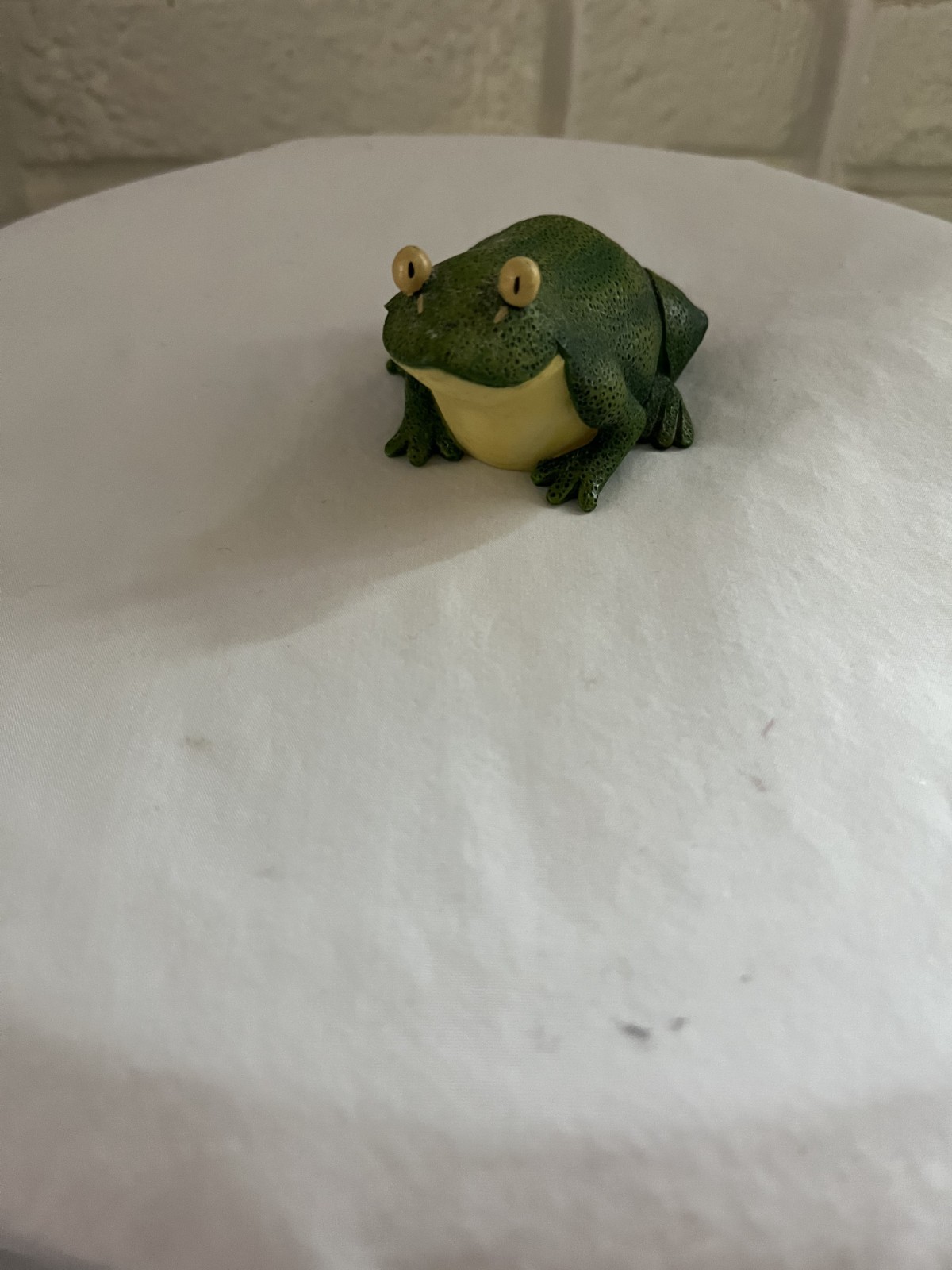 Enesco Home Grown Lime Frog Fruit Kitsch Anthropomorphic Retired 2009 EXCELLENT