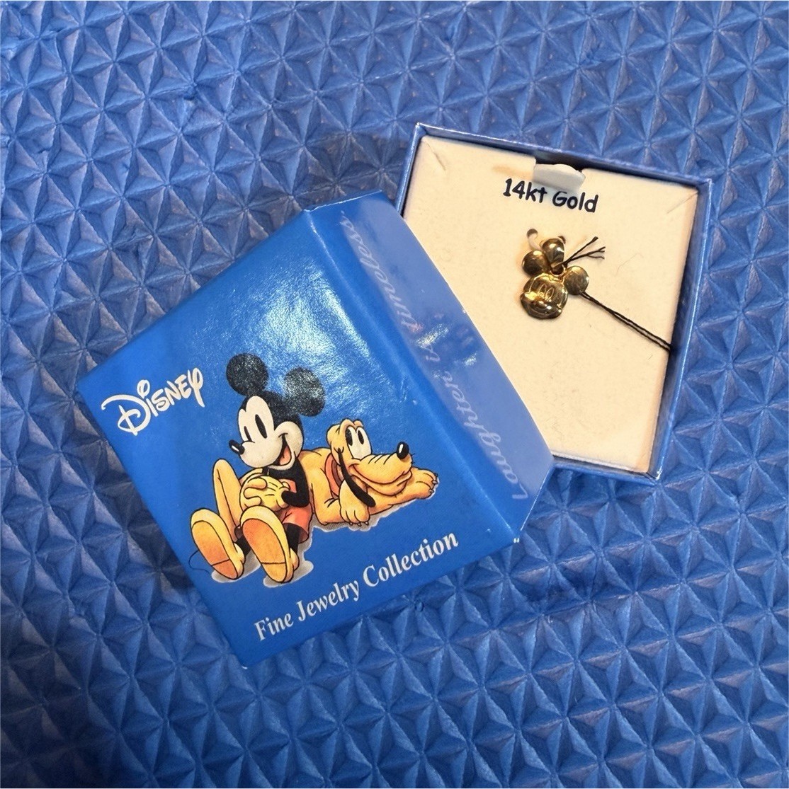 RARE 2000s Disney 14kt Gold Mickey Mouse Fine Jewelry Pendant RARE 2000s Disney 14kt Gold Mickey Mouse Fine Jewelry Pendant